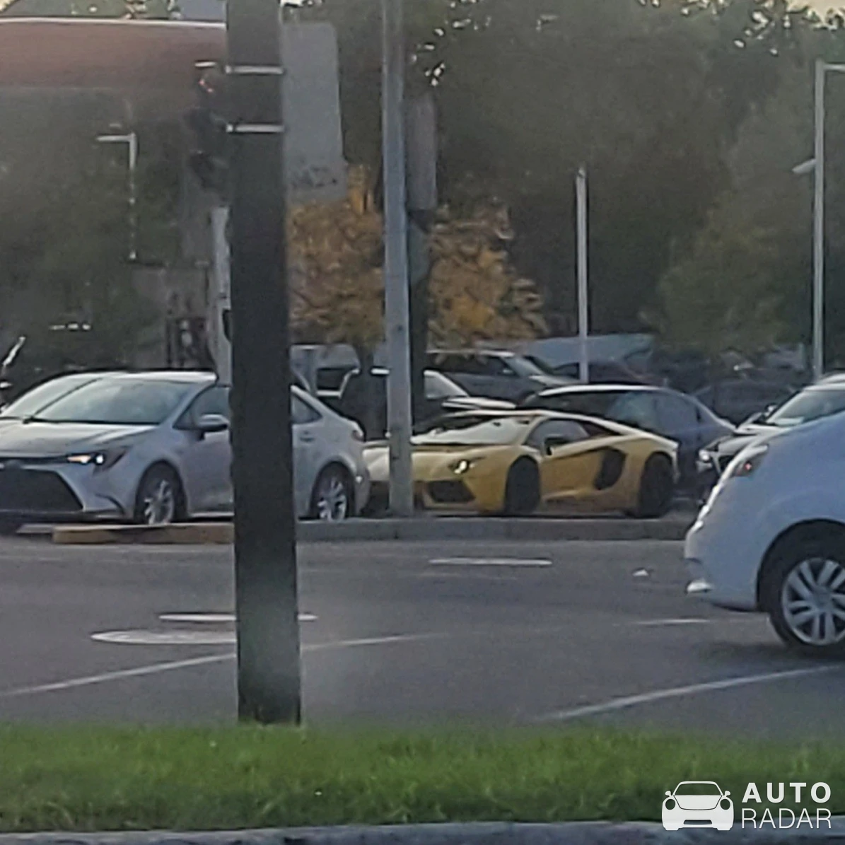 Lamborghini Aventador LP700-4 spotted in Montréal, Canada