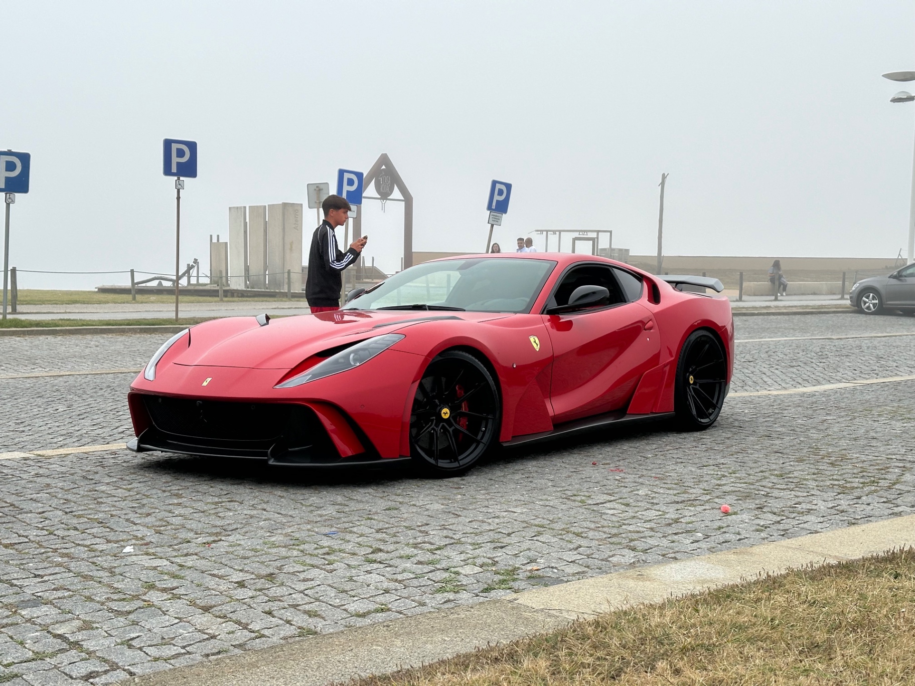 Ferrari 812 Superfast Novitec Rosso N-Largo