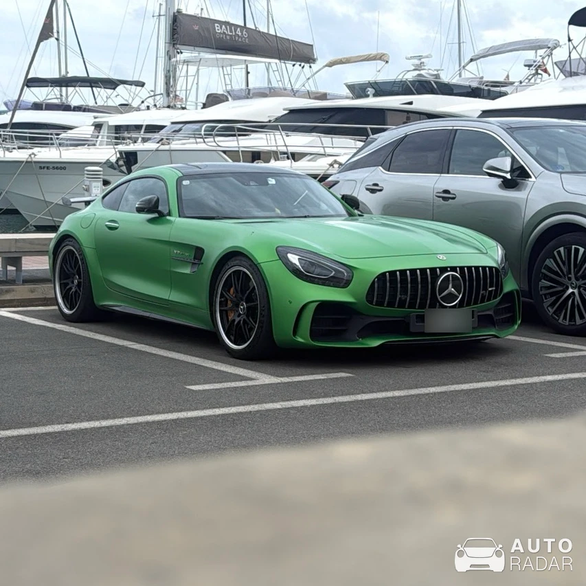 Mercedes-AMG GT R C190 spotted in Salou
