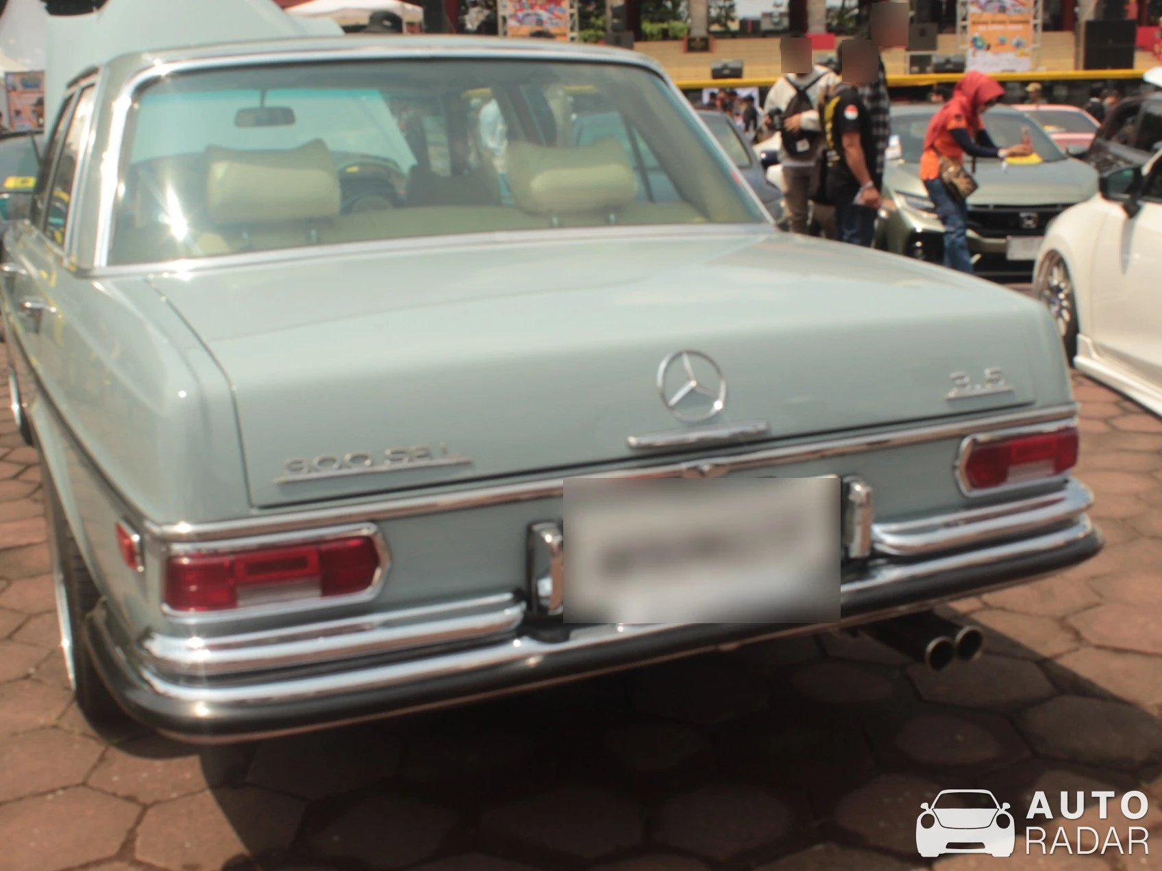Mercedes-Benz 300 SEL 4.5 spotted