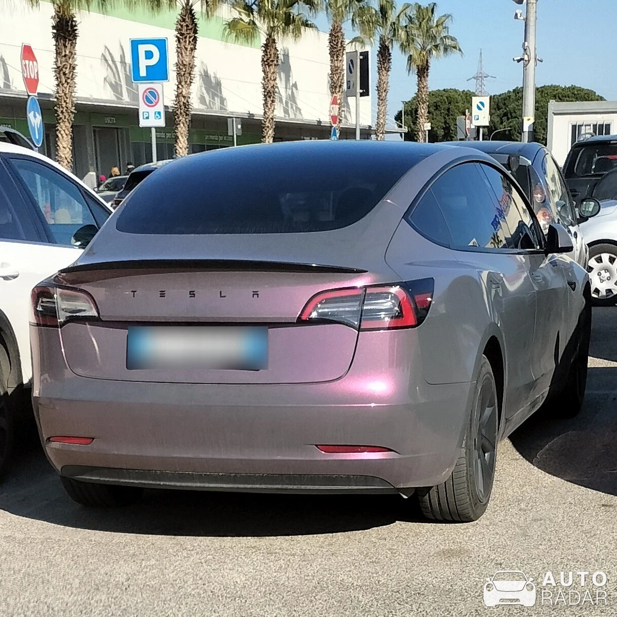 Tesla Model 3 Performance spotted in Zona Industriale, Italy