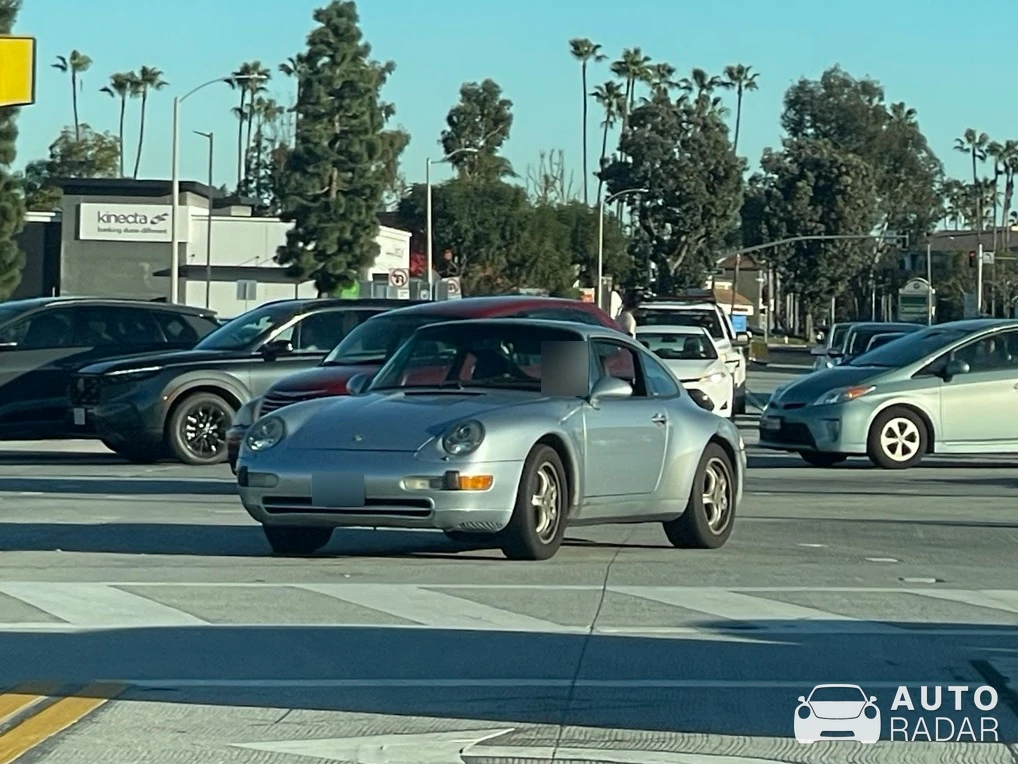 Porsche 993 Carrera S spotted in Torrance, United States