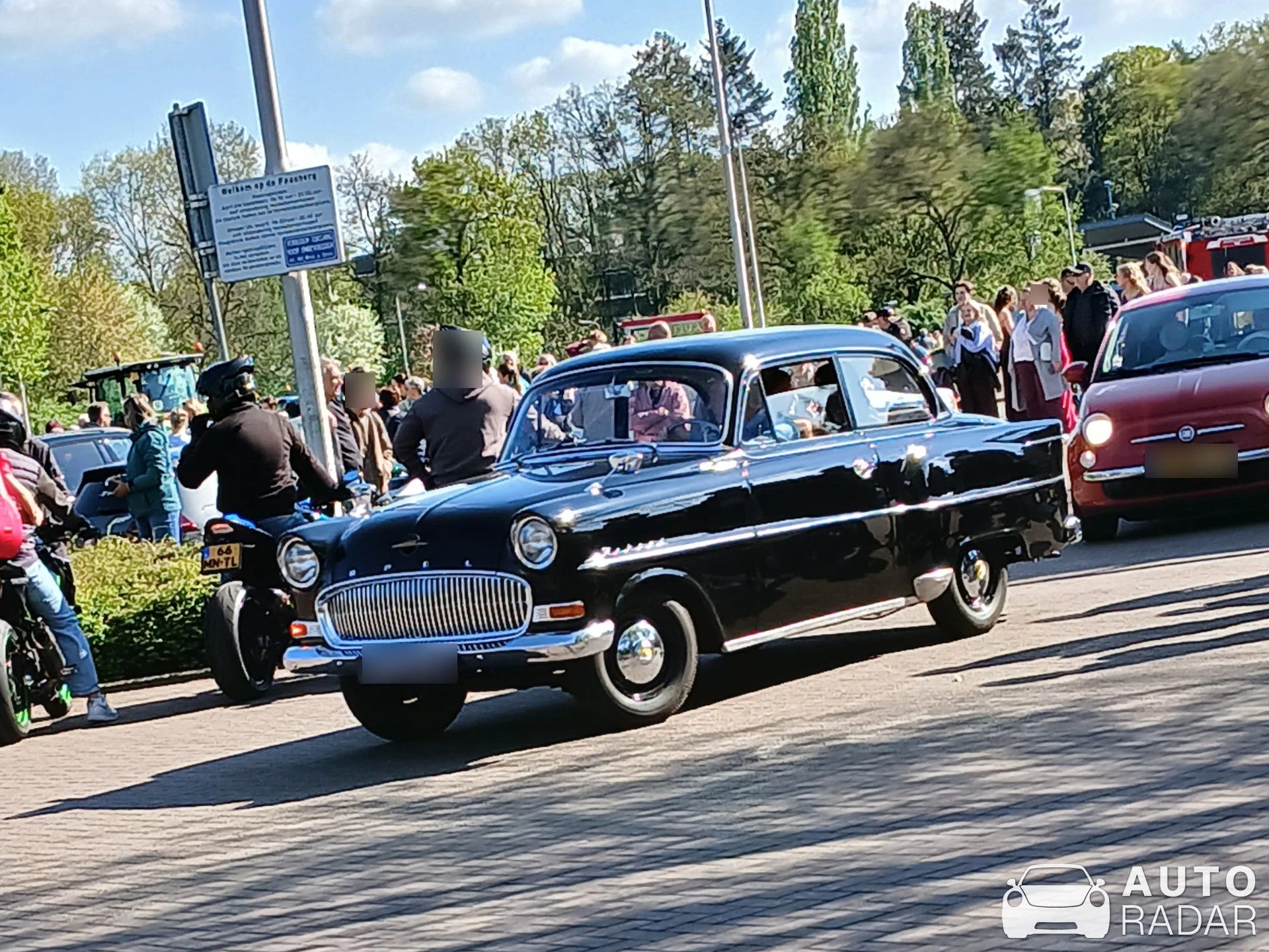 Opel Rekord P2 spotted in Silvolde