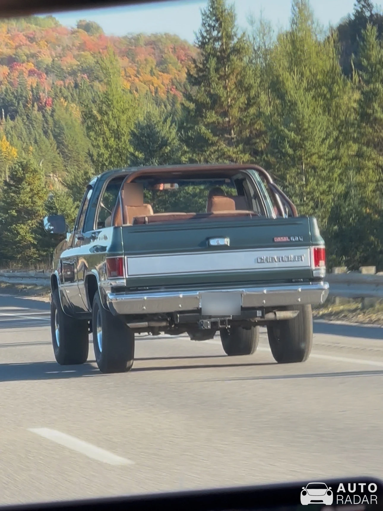 Chevrolet S-10 Blazer spotted in Mont-Tremblant