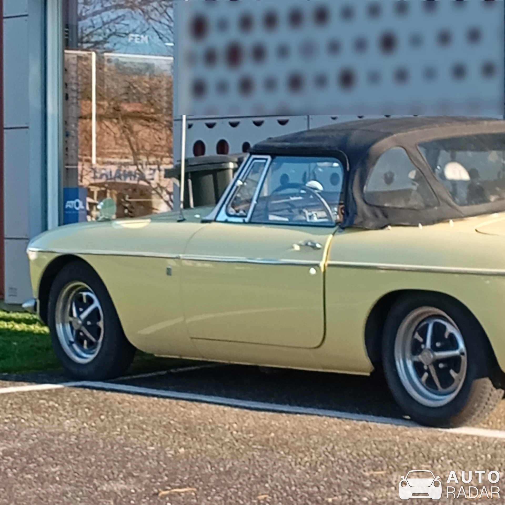 MG MGB spotted in Saint-Pardoux-Isaac, France