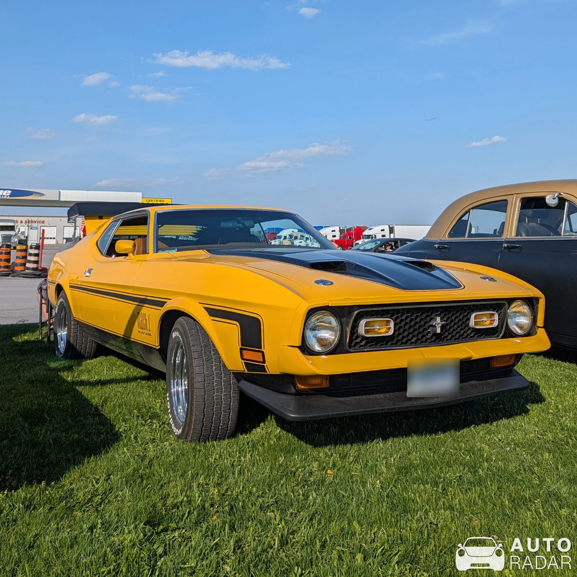 Ford Mustang Mach 1 1971 spotted in Arnprior