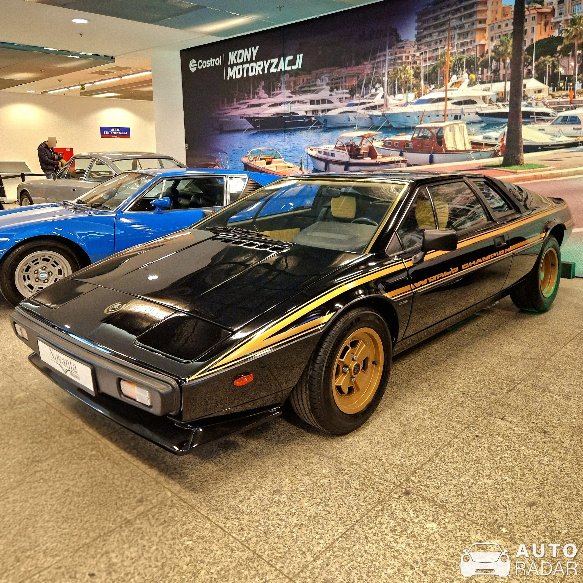 Lotus Esprit S2 spotted in Warszawa
