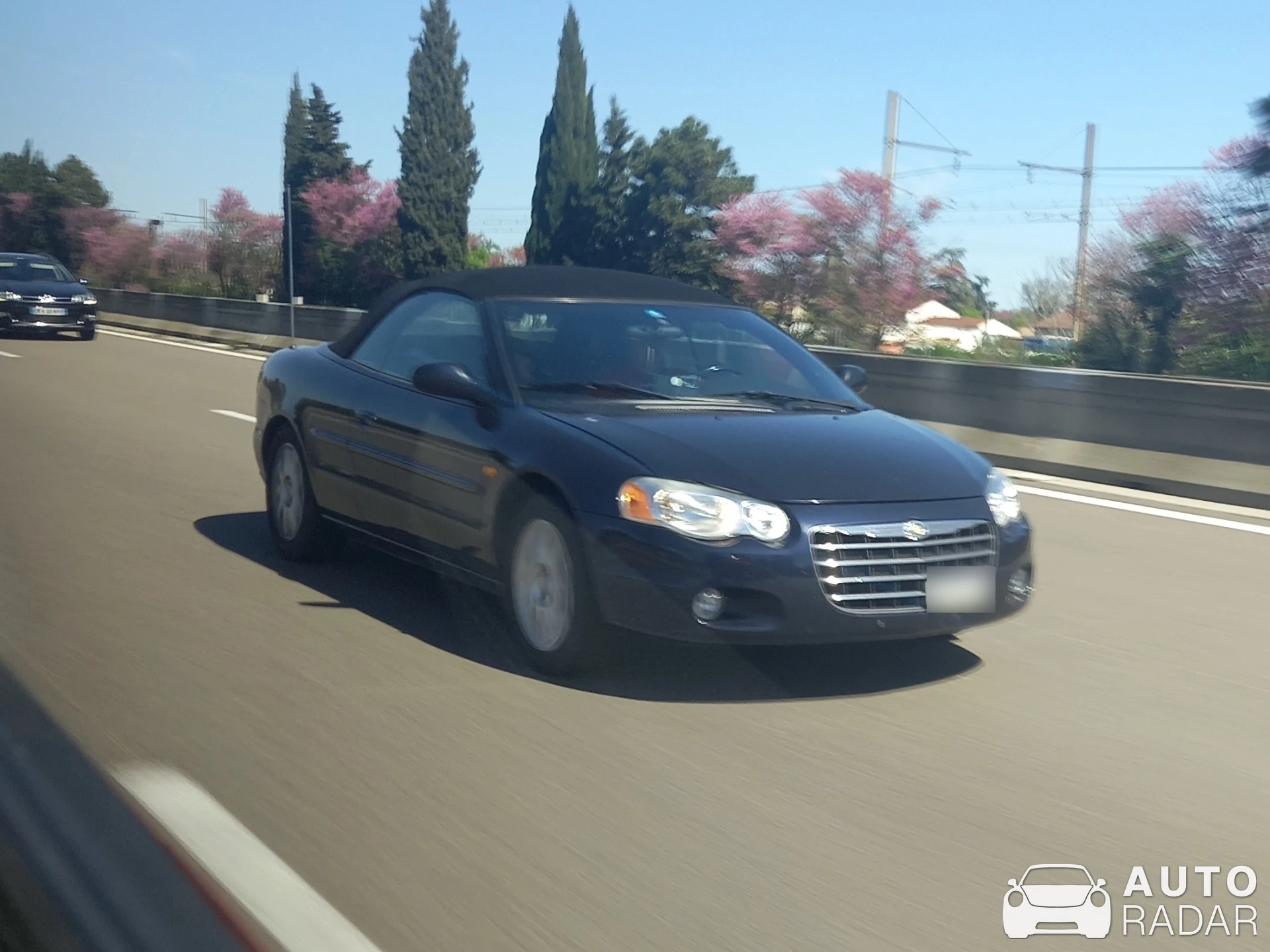 Chrysler Sebring Convertible 1997 spotted in Eurre