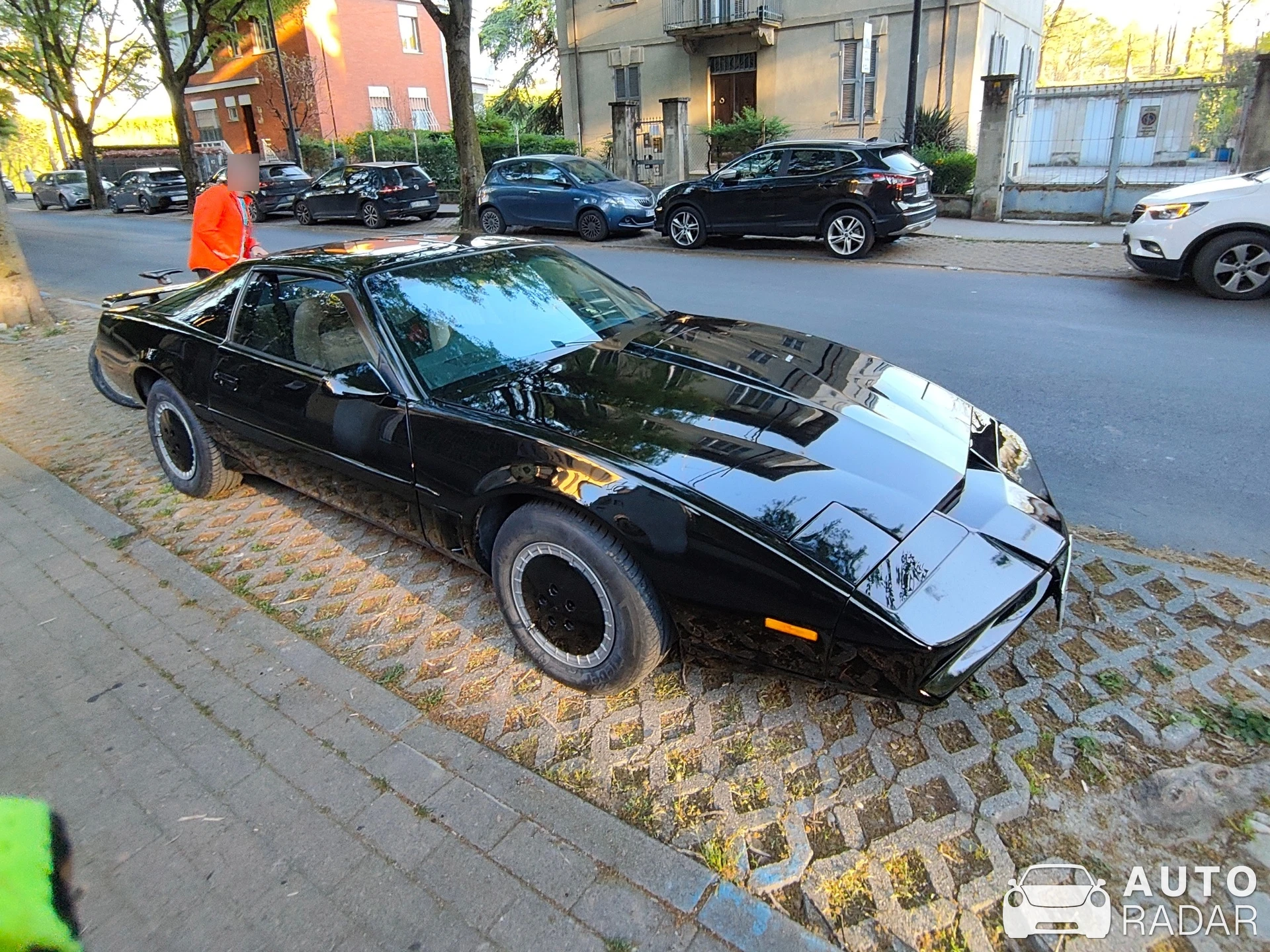 Pontiac Firebird K.I.T.T spotted in Parma