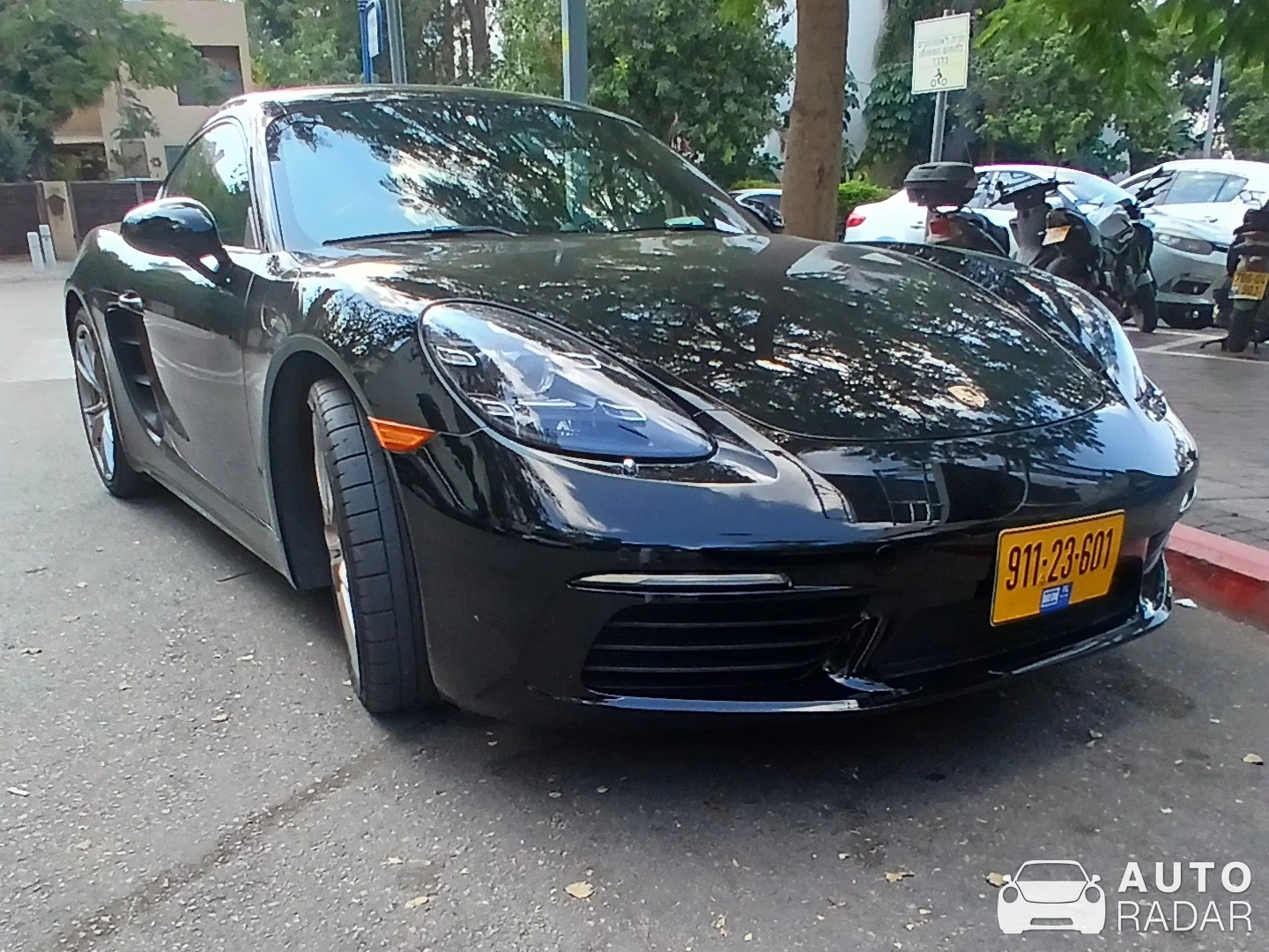 Porsche 718 Cayman spotted in Giv'at Shmuel, Israel