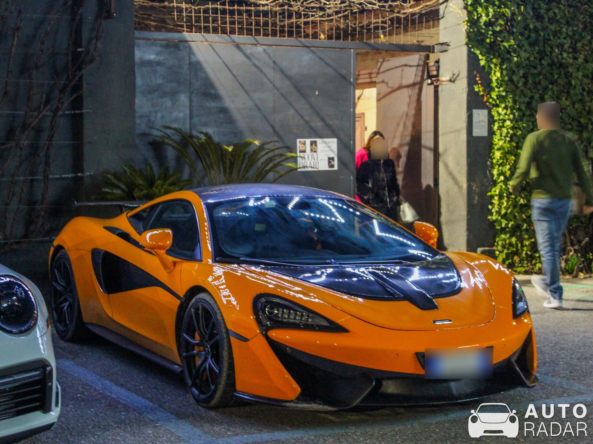 McLaren 570S Novitec spotted in Brescia