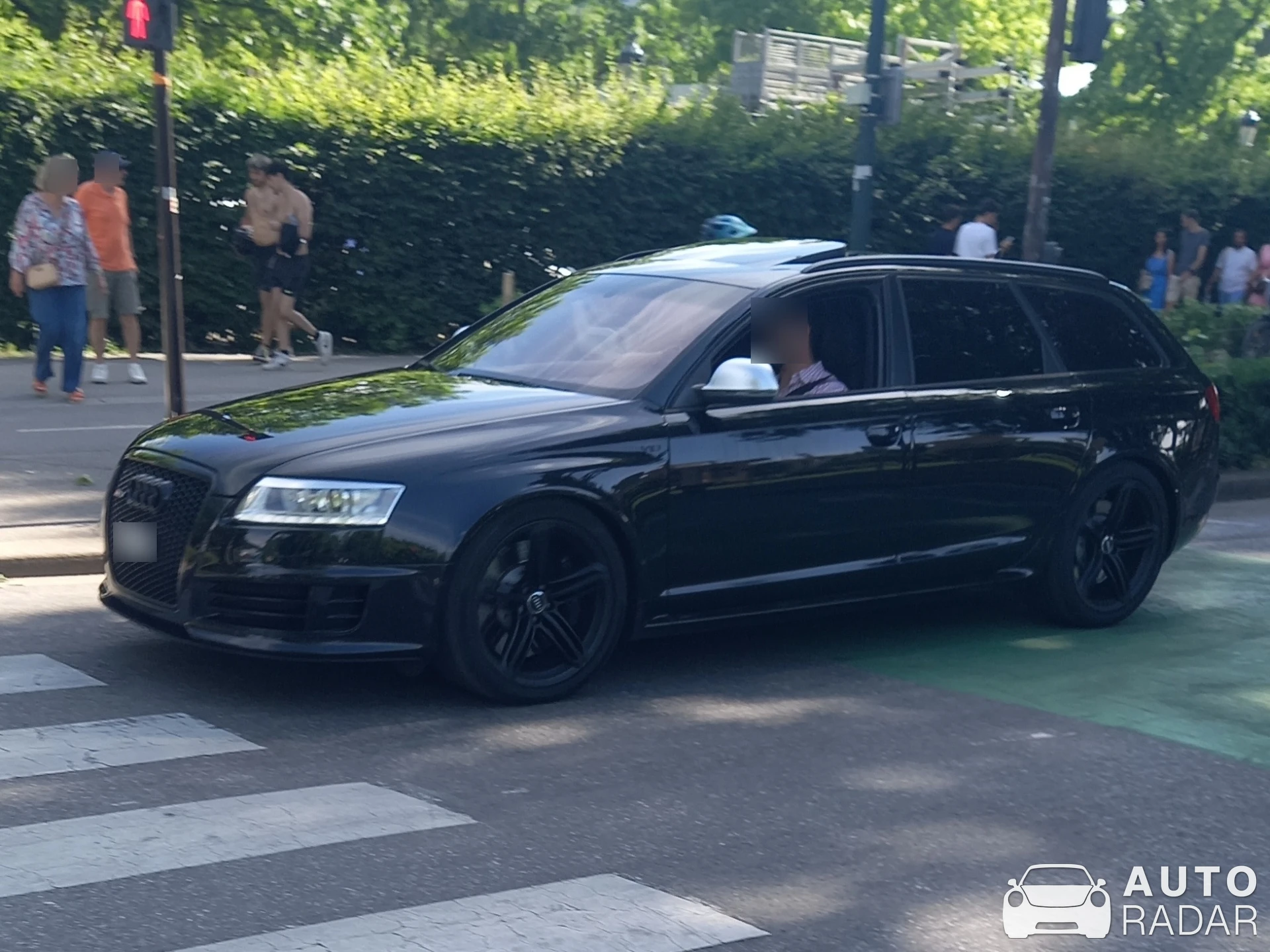 Audi RS6 Avant C6 spotted in Annecy, France