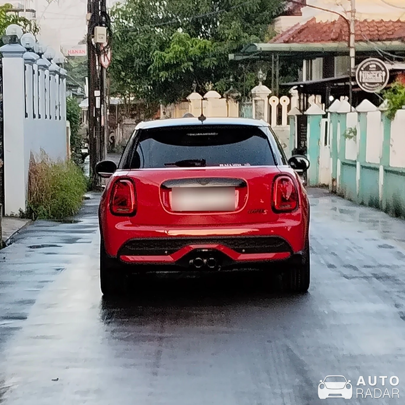 Mini F56 Cooper S spotted in Palembang, Indonesia