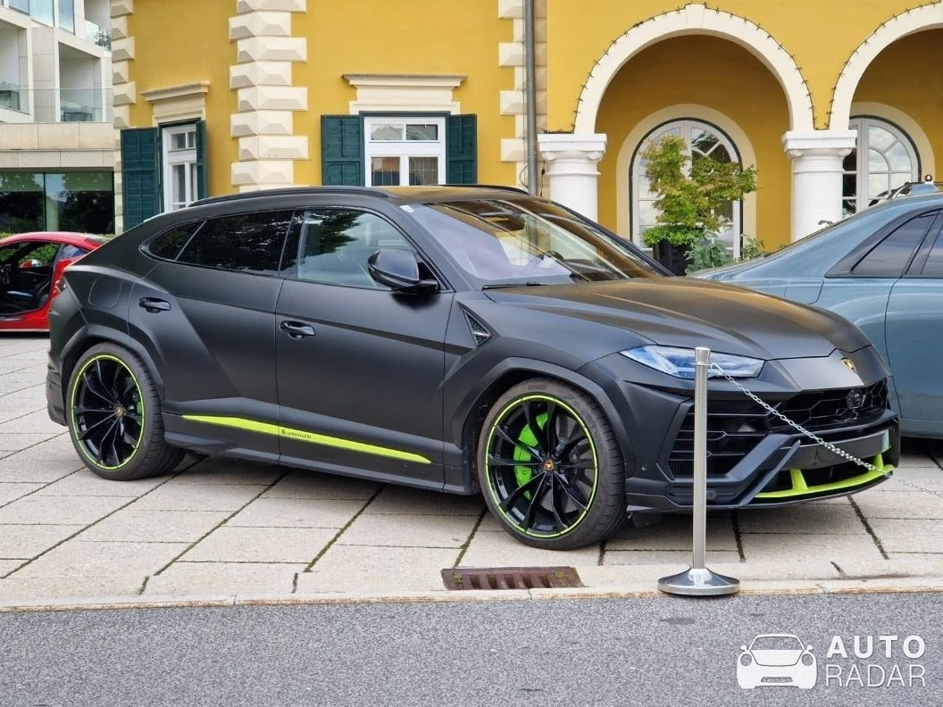 Lamborghini Urus Graphite Capsule spotted in Velden am Wörther See