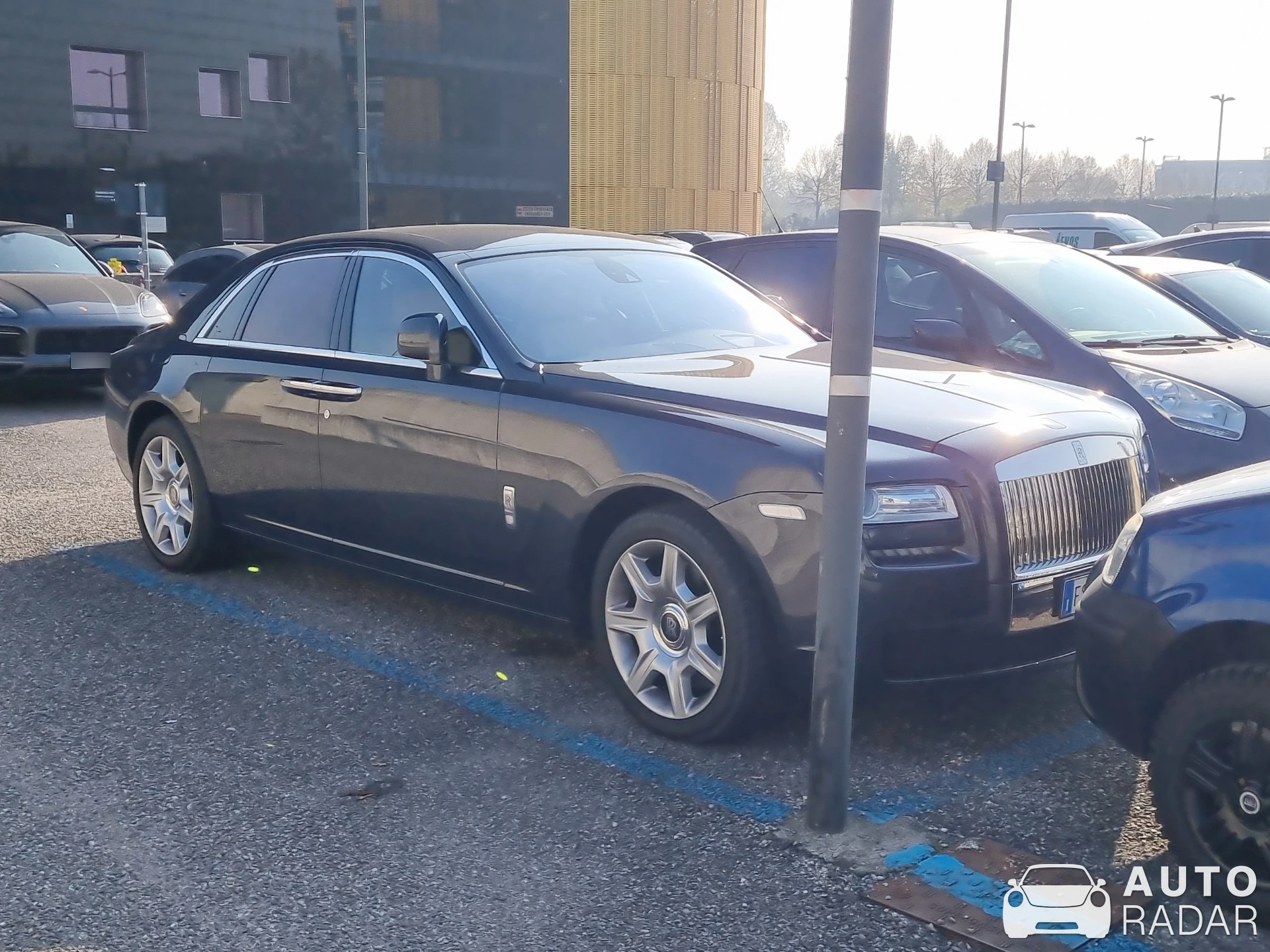 Rolls-Royce Ghost spotted in Rho, Italia