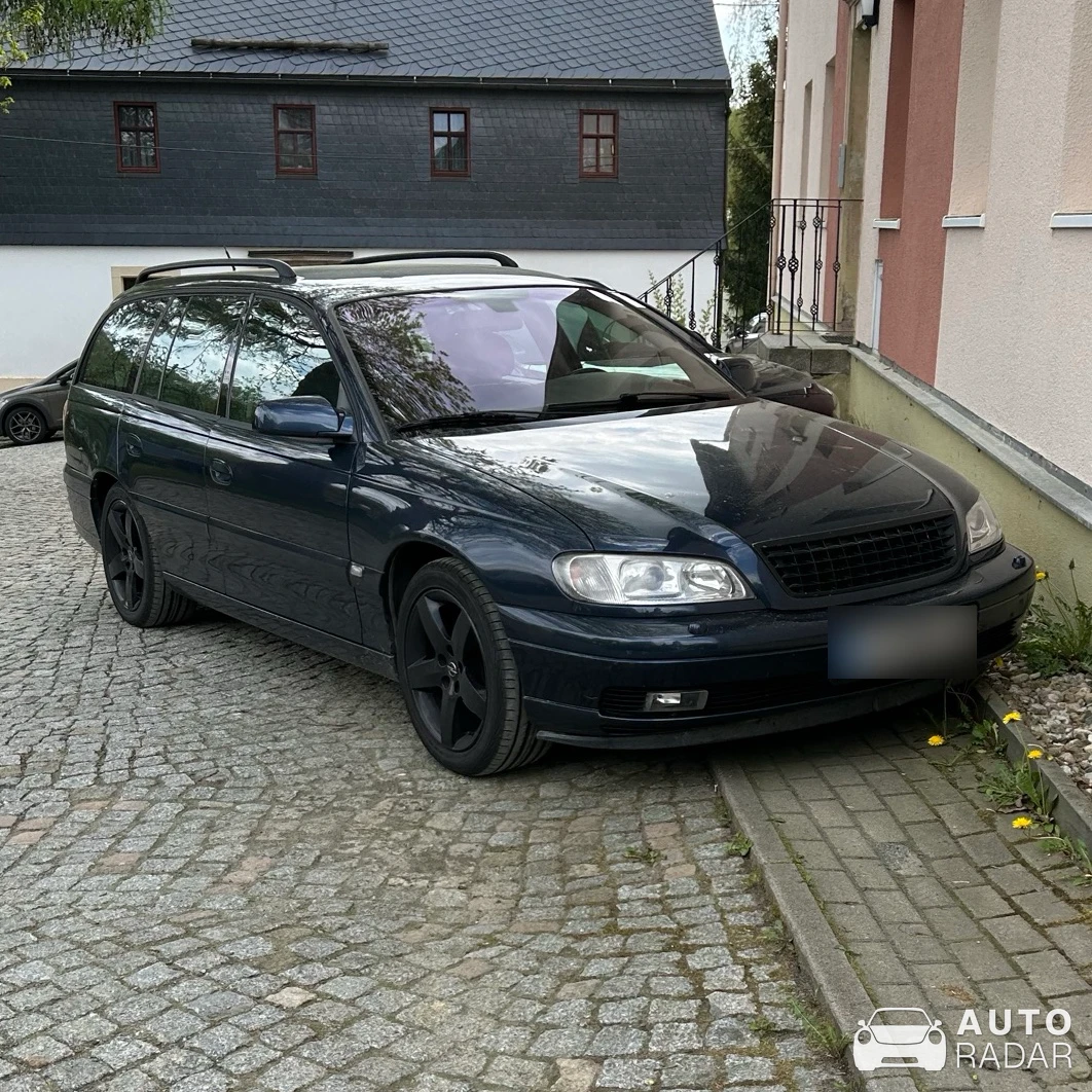 Opel Omega spotted in Zwönitz