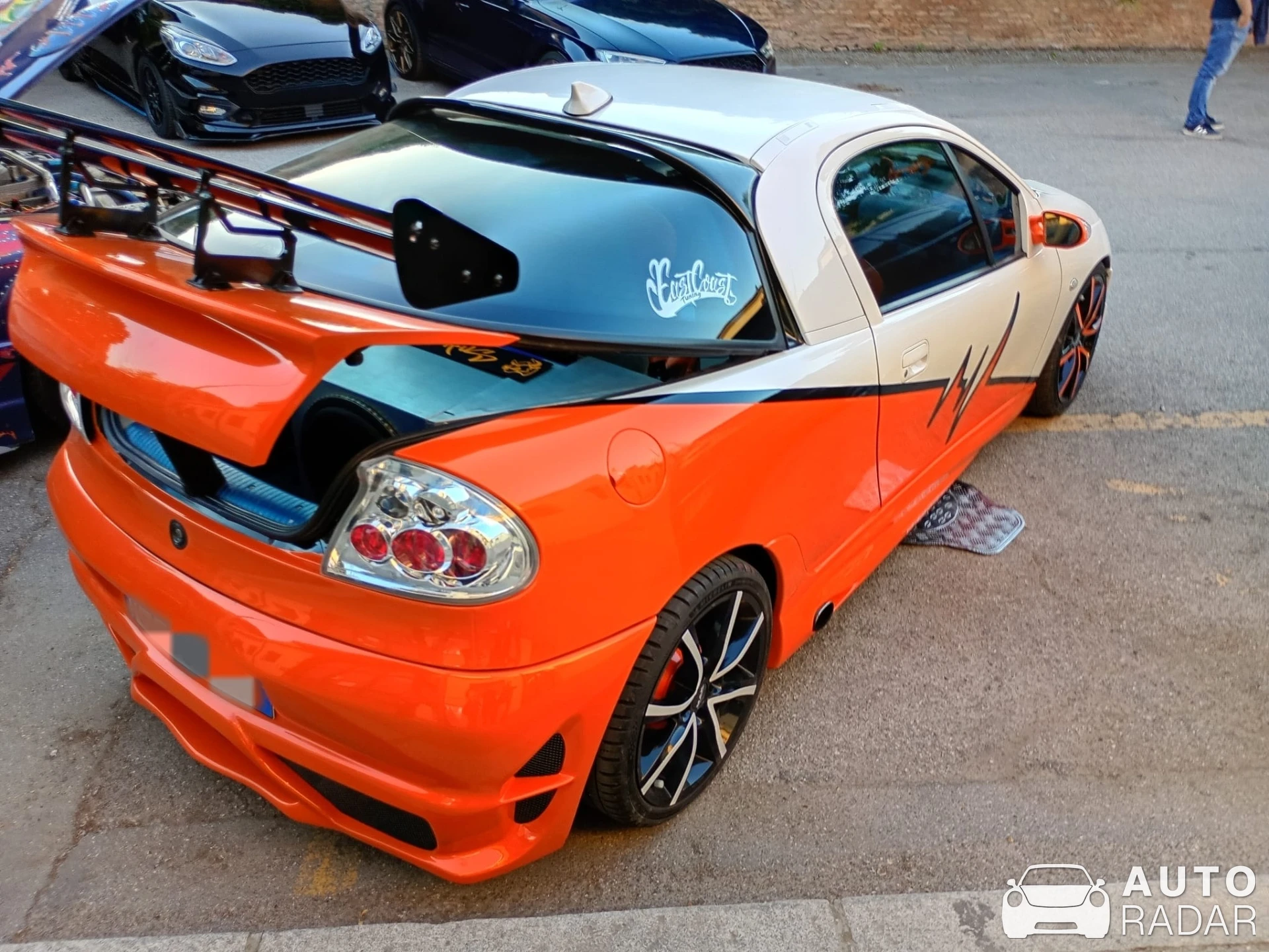Opel Tigra spotted in Budrio