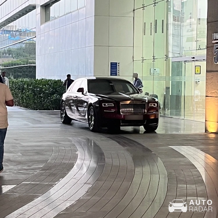 Rolls-Royce Ghost spotted in Noida, India