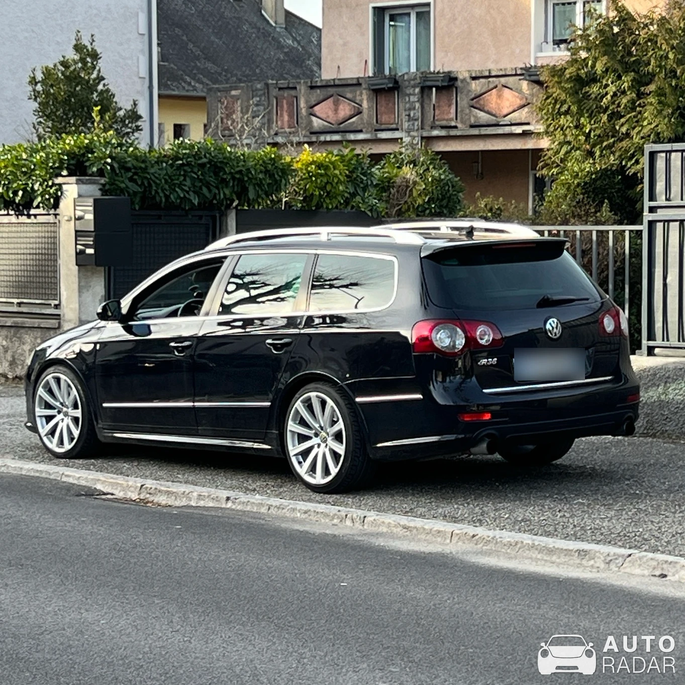 Volkswagen Passat R36 spotted in Aix-les-Bains