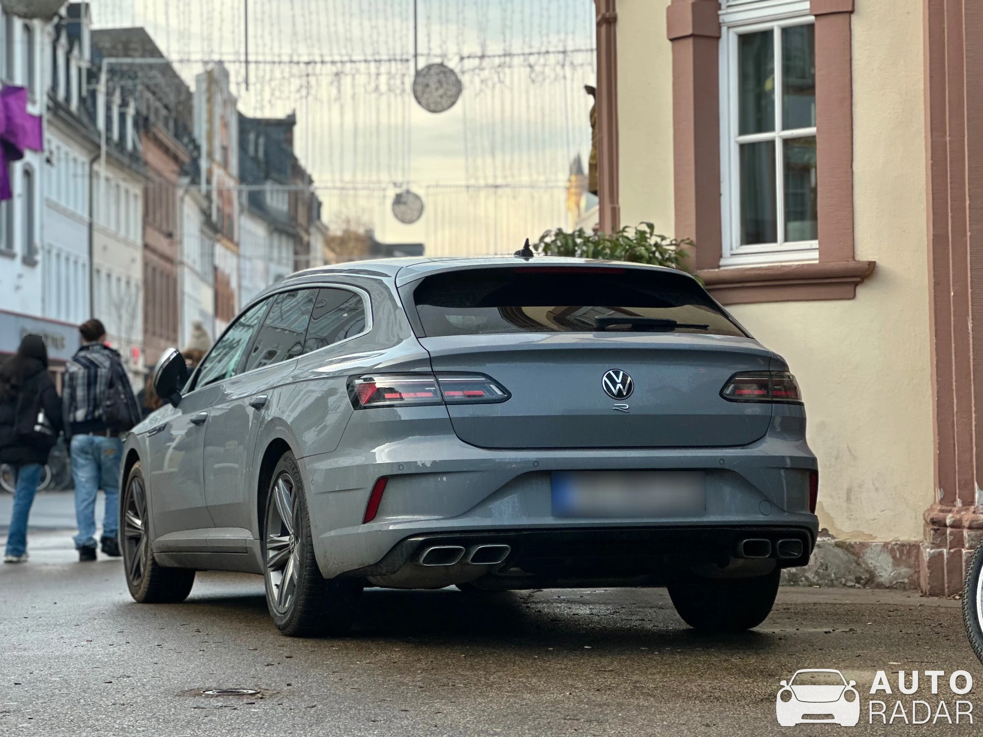 Volkswagen Arteon R Shooting Brake spotted in Trier, Germany
