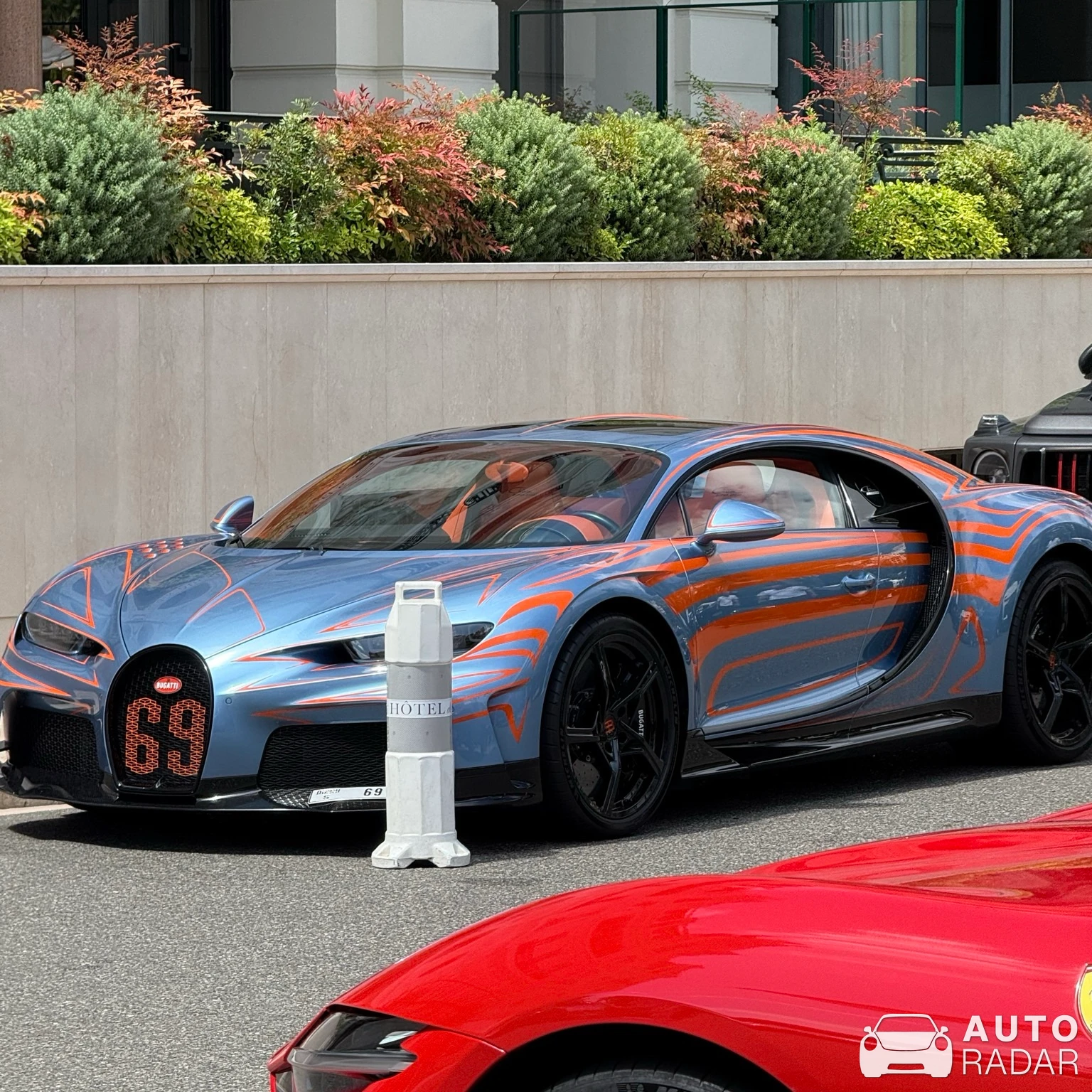 Bugatti Chiron Super Sport Vagues de Lumière spotted in Monaco