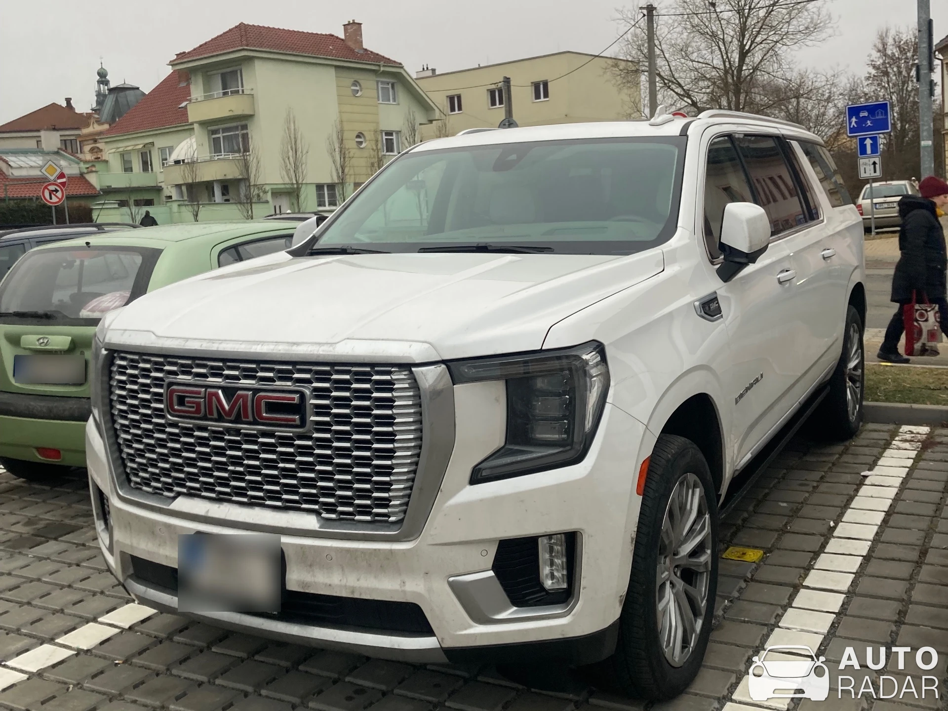 GMC Yukon Denali spotted in Vyškov, Česko