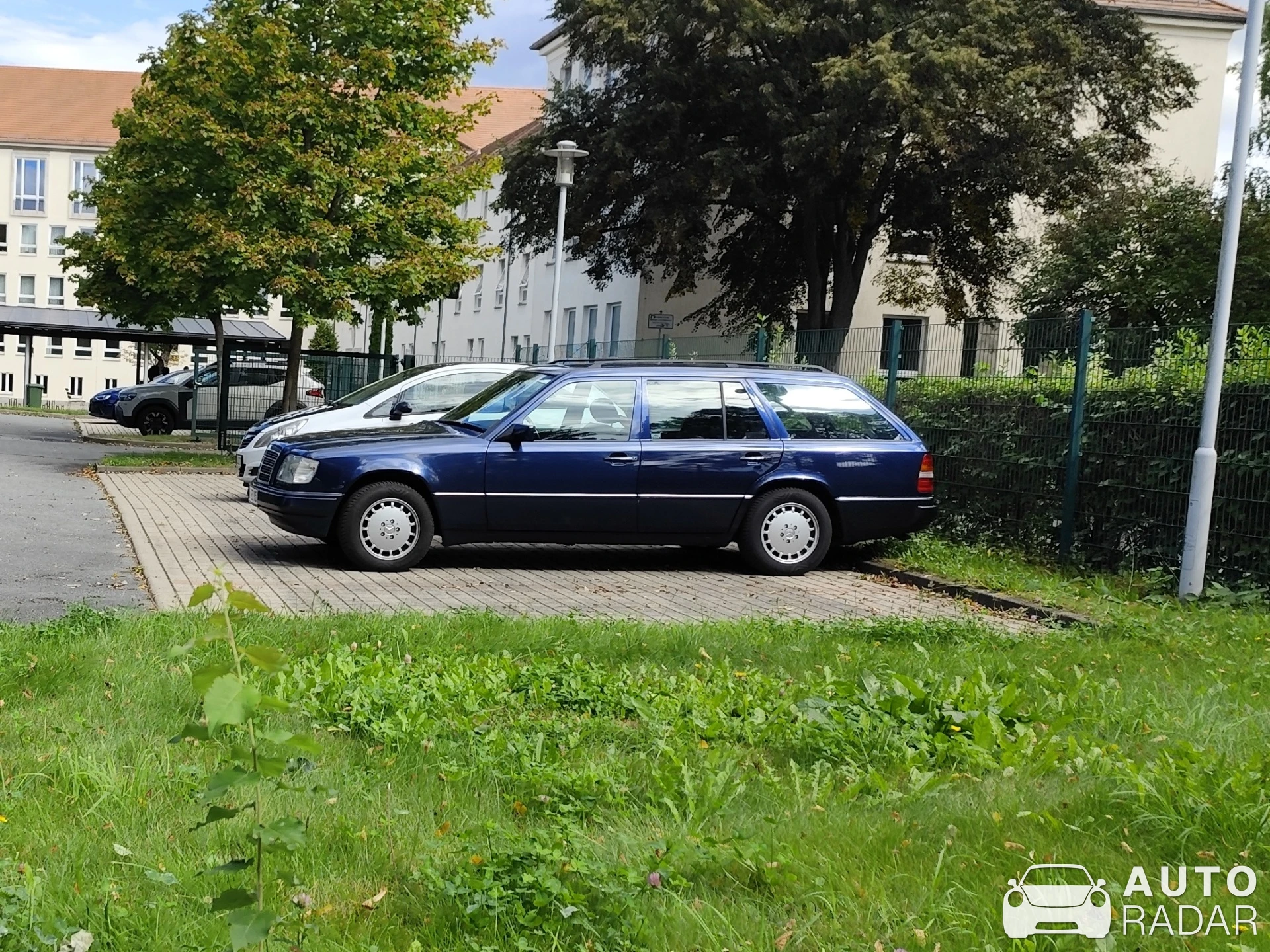 Mercedes-Benz E-Klasse Estate W124 spotted in Chemnitz, Germany