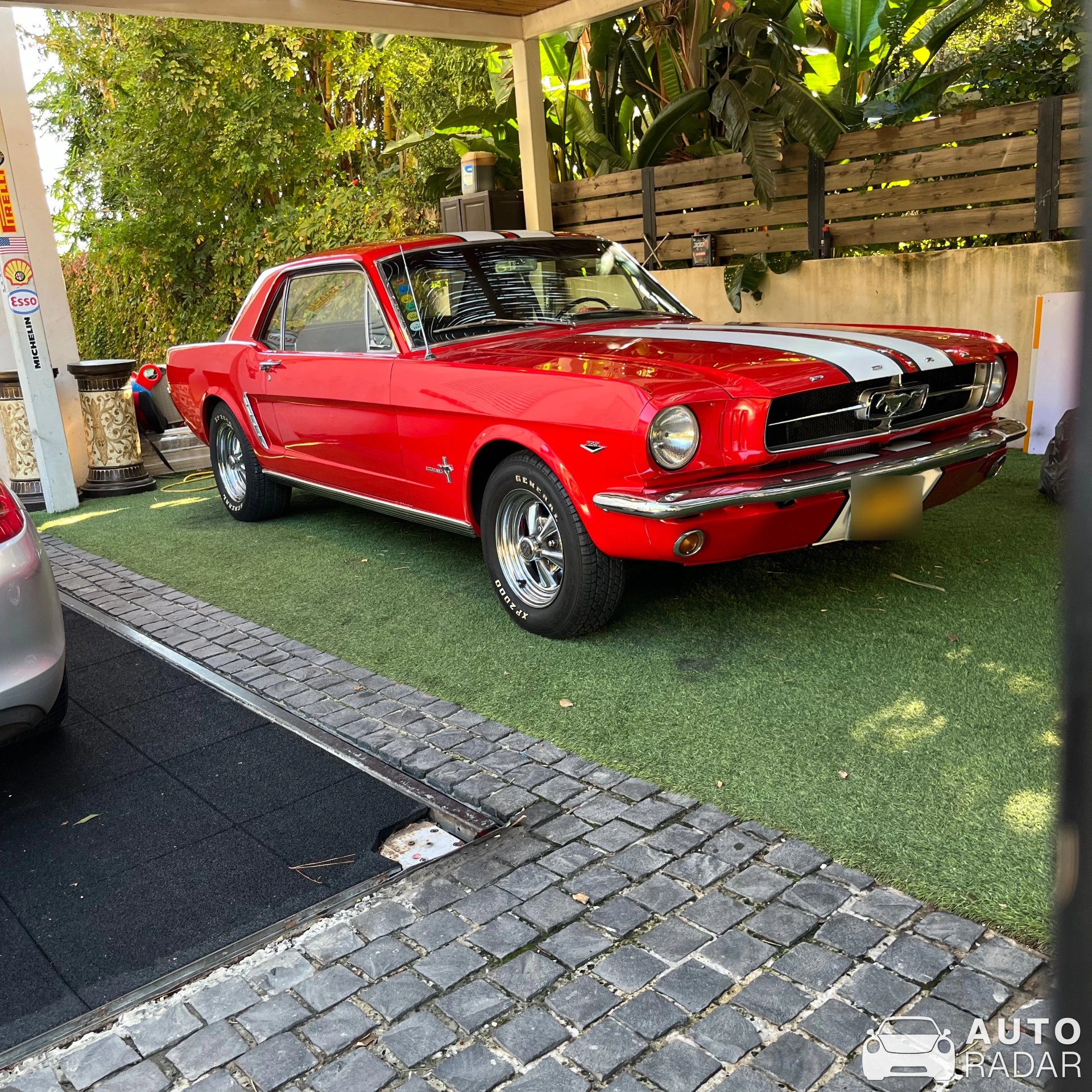 Ford Mustang Mach 1 1969 spotted in Tel Aviv-Yafo, Israel