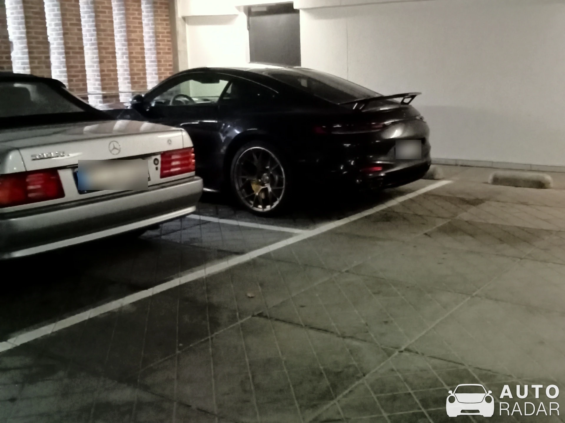 Mercedes-Benz SL 500 spotted in Emmerich am Rhein, Germany