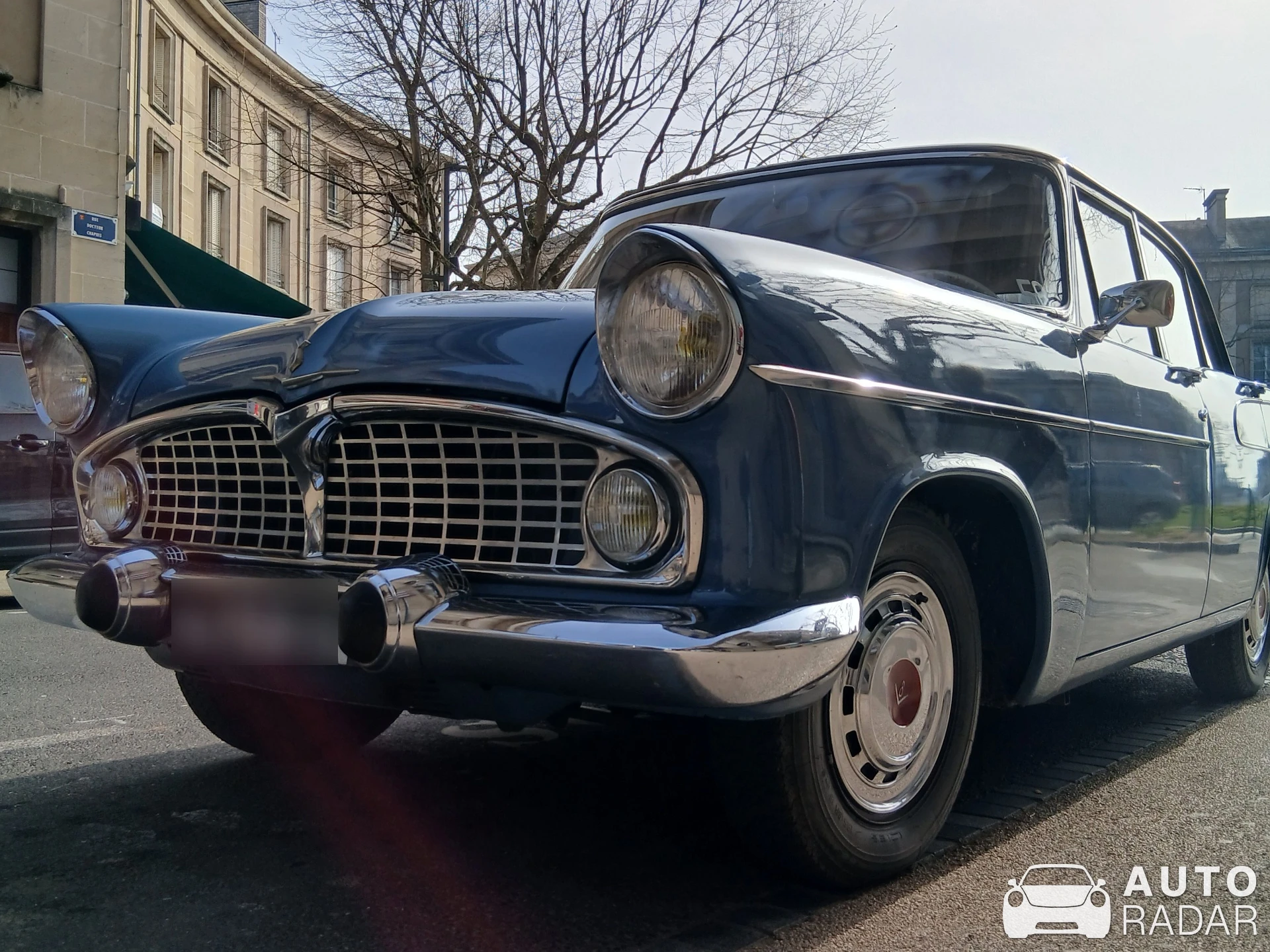 Simca Chambord spotted in Toul