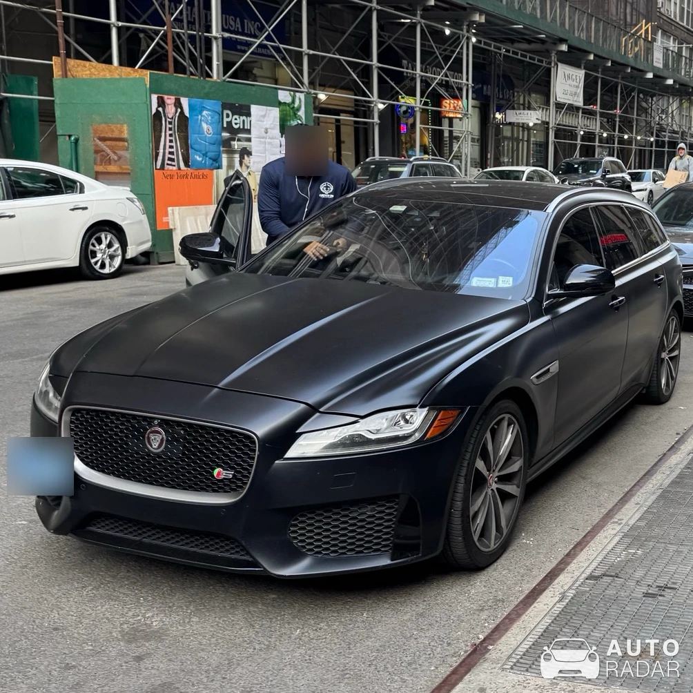 Jaguar XF Sportbrake 2021 spotted in New York