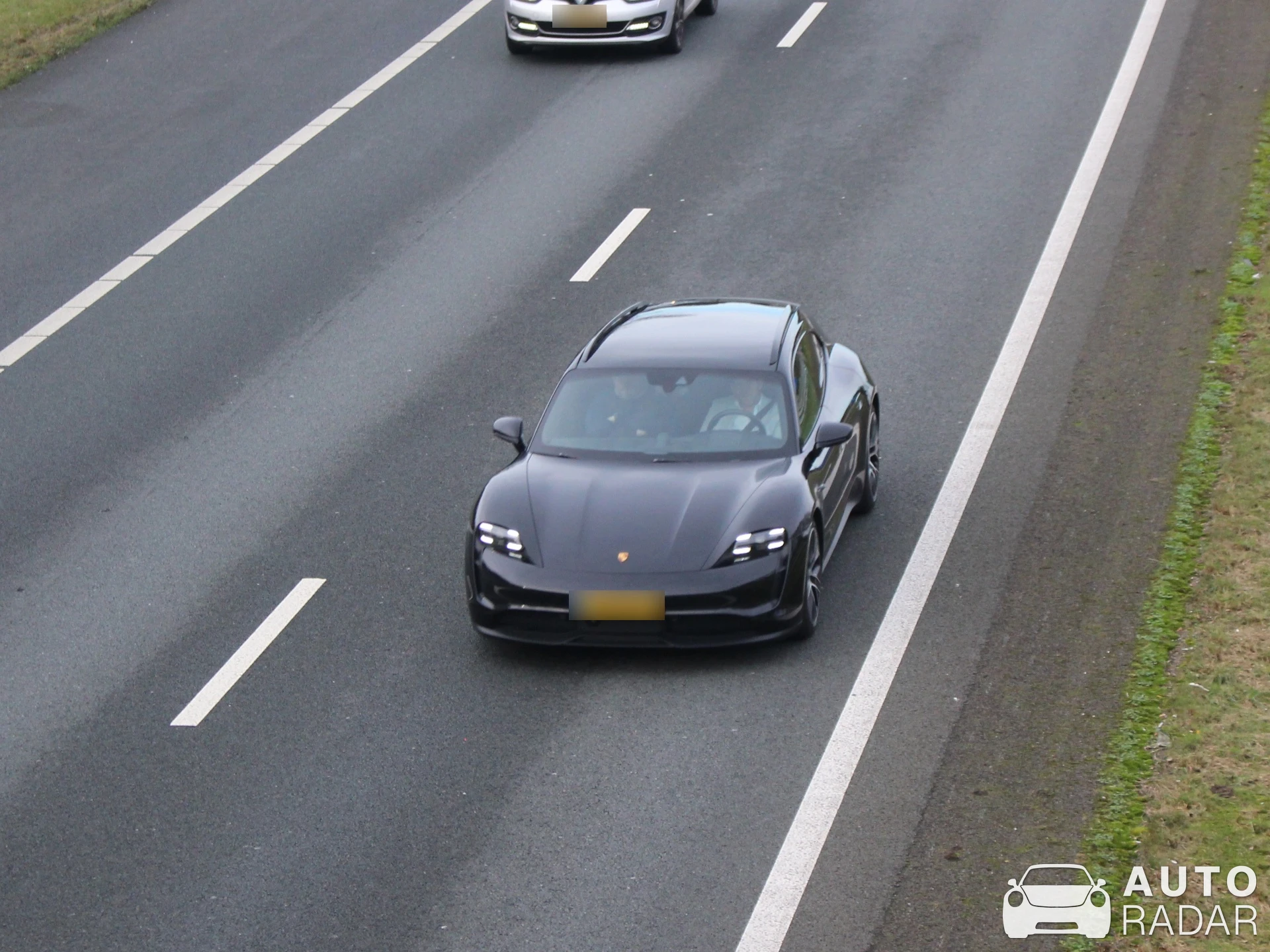 Porsche Taycan 4S Cross Turismo spotted in Enschede, Netherlands