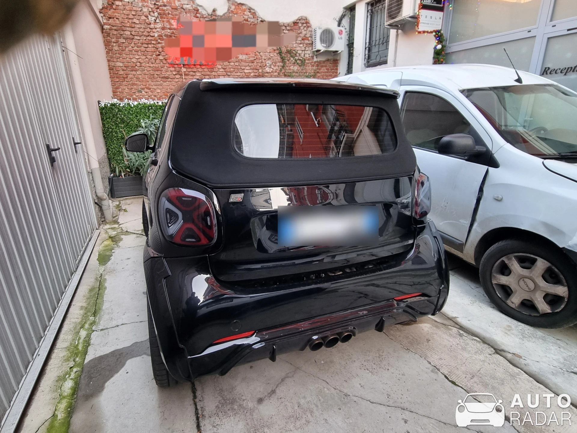 Smart Fortwo Brabus 125 R spotted in Milano, Italy