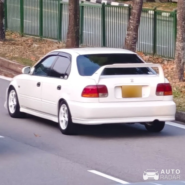 Honda Civic 1.6 VTi EK4 spotted in Singapore