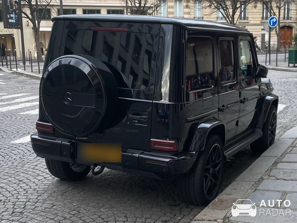 Mercedes-AMG Brabus G 63 W463 2018 spotted in Paris, France