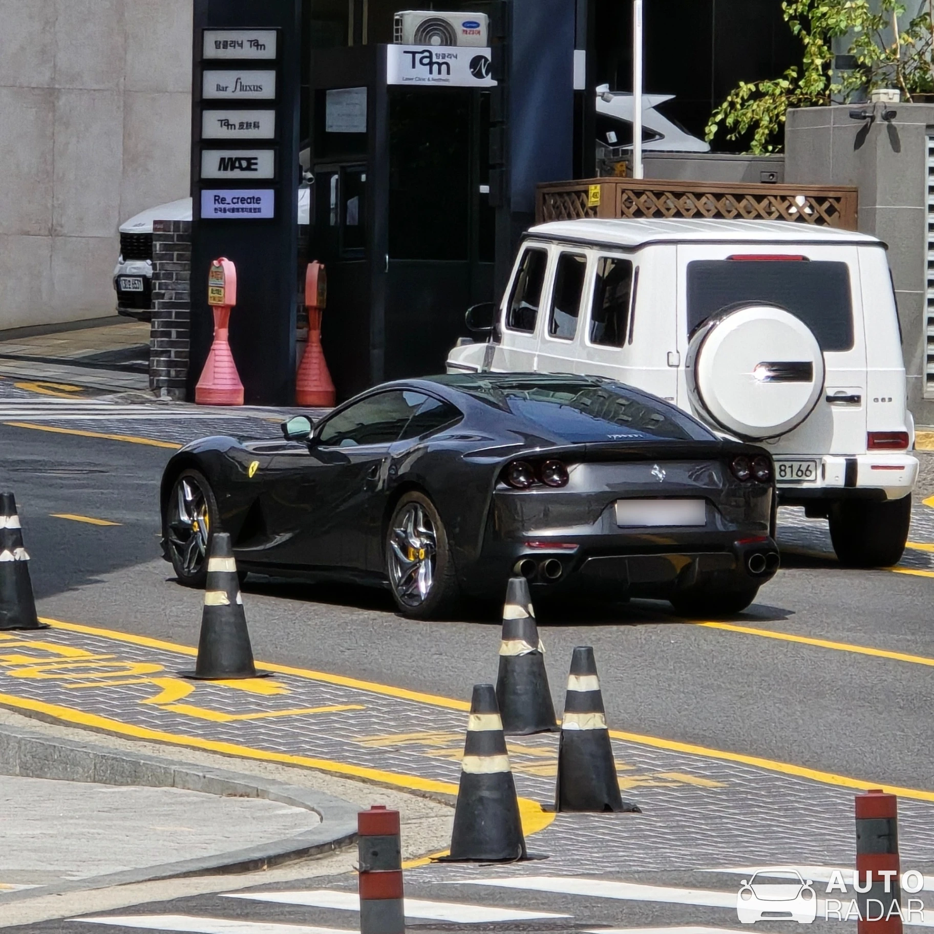 Ferrari 812 Superfast spotted in 강남구, 대한민국