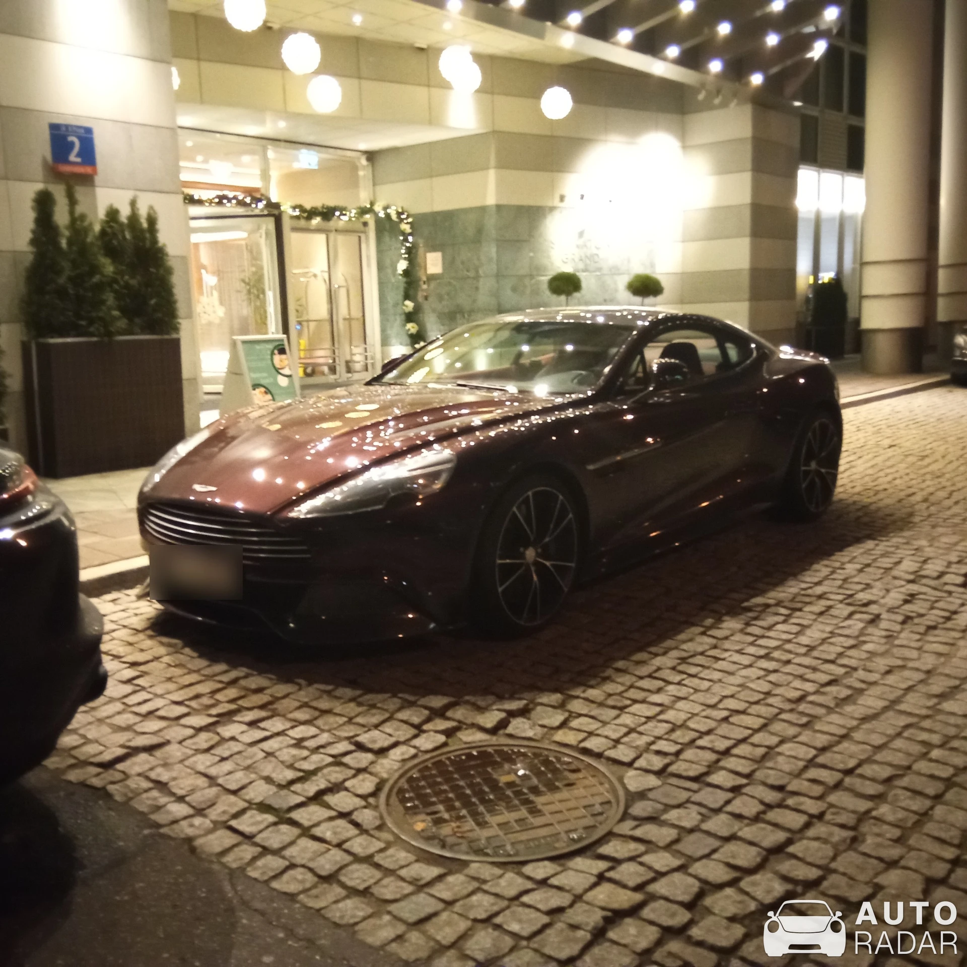 Aston Martin Vanquish 2013 spotted in Warszawa
