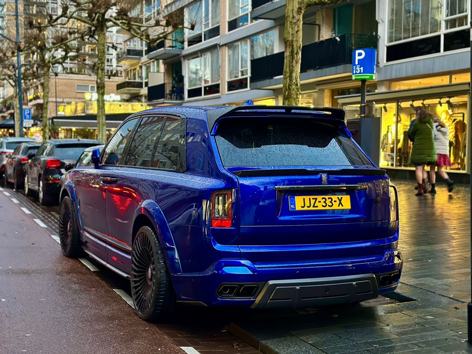 Rolls-Royce Cullinan Urban Widetrack