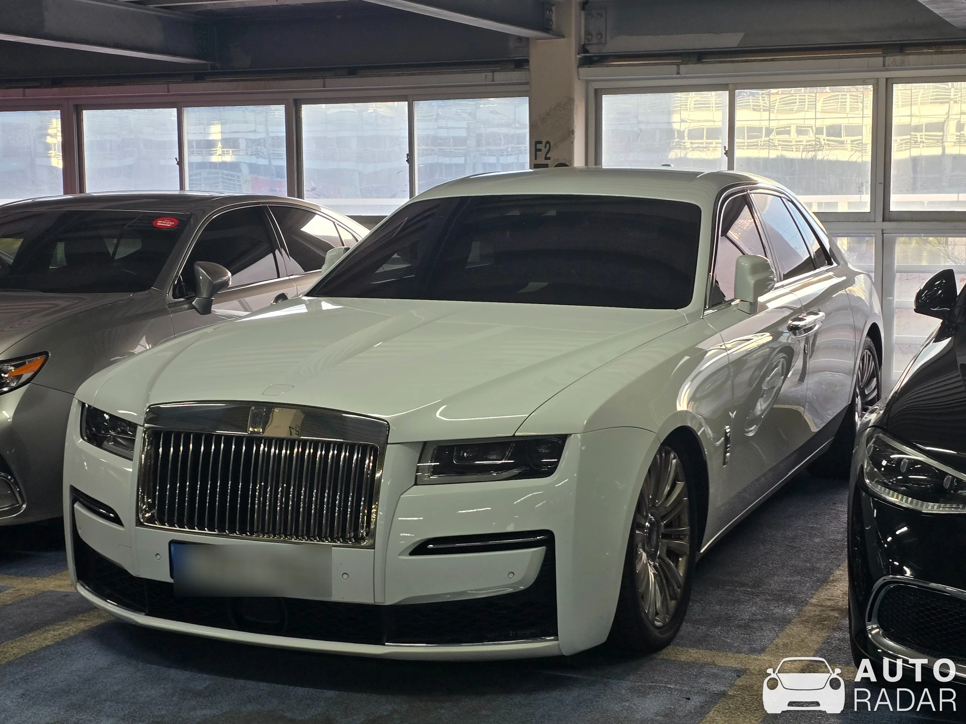 Rolls-Royce Ghost spotted in Seocho District, South Korea