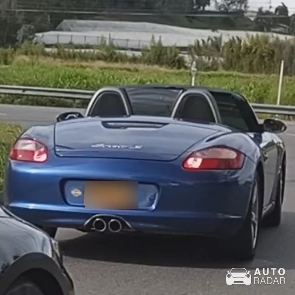 Porsche 981 Boxster spotted in Rionegro, Colombia