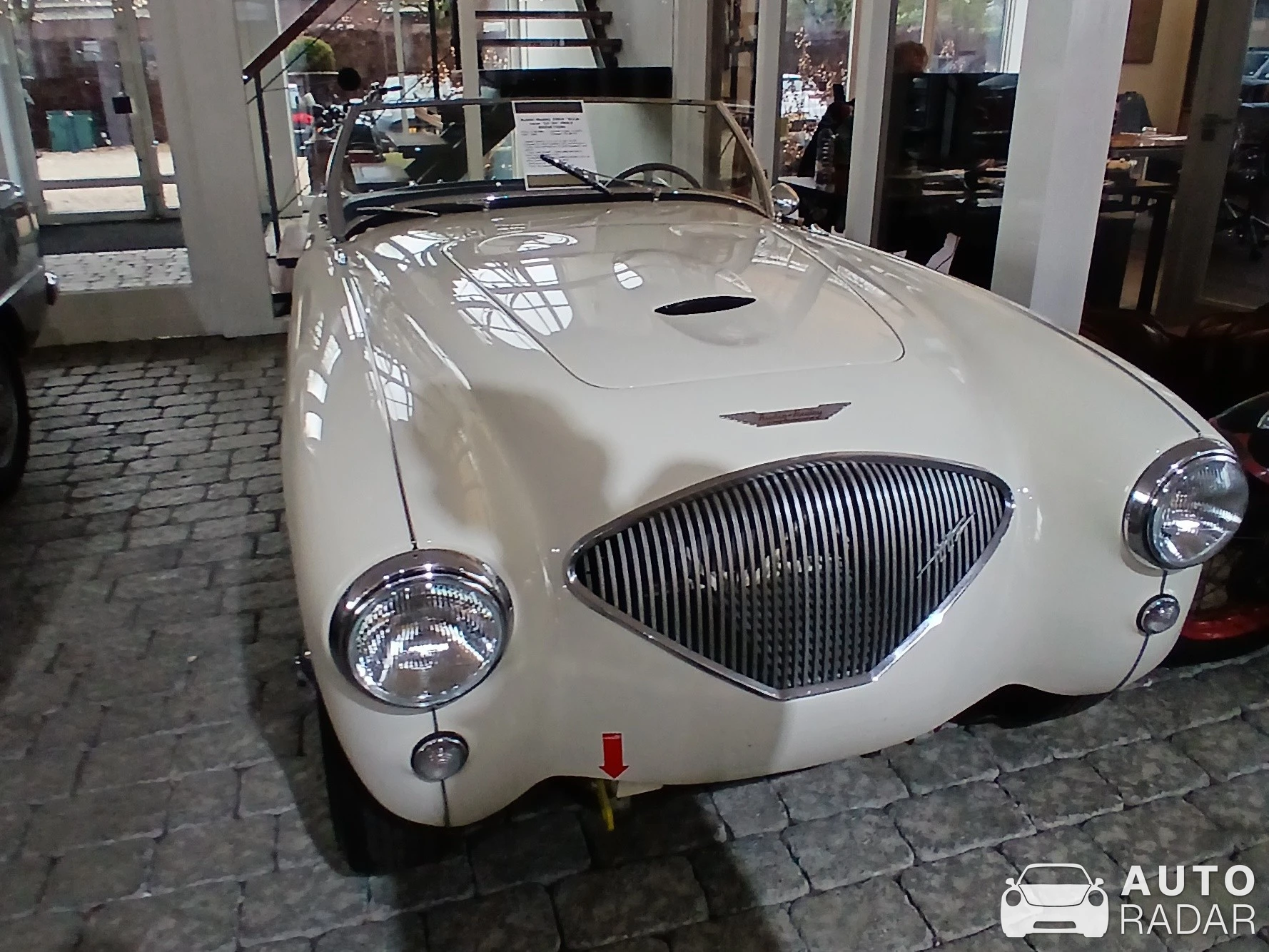 Austin-Healey 100/4 spotted in Brummen