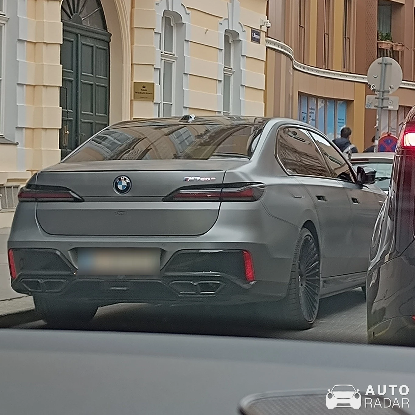 BMW M760e xDrive spotted in Wien, Rakousko