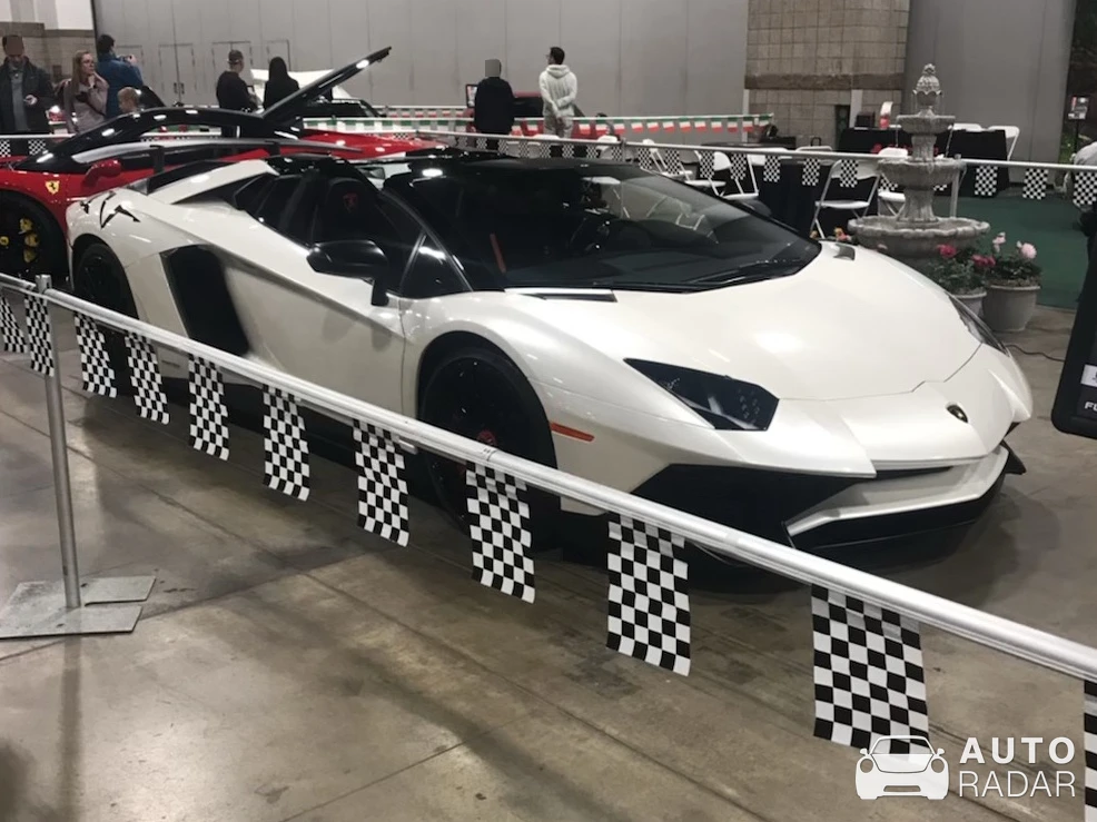 Lamborghini Aventador LP750-4 SuperVeloce Roadster spotted in Denver, United States