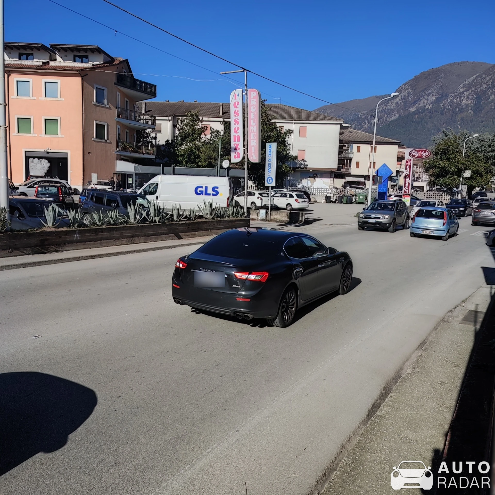 Maserati Ghibli spotted in Sala Consilina, Italia
