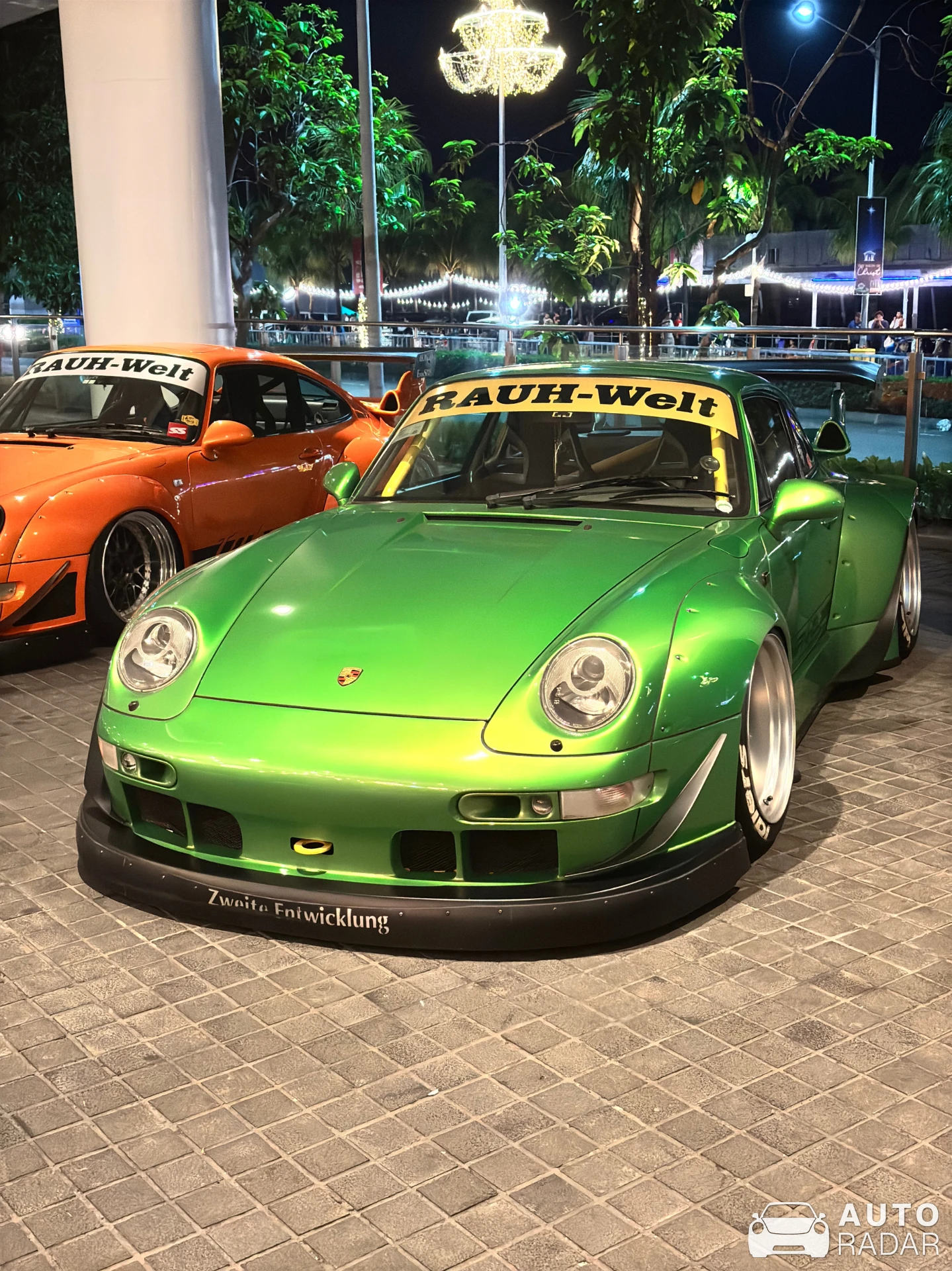 Porsche Rauh-Welt Begriff 993 spotted in Pasay, Philippines