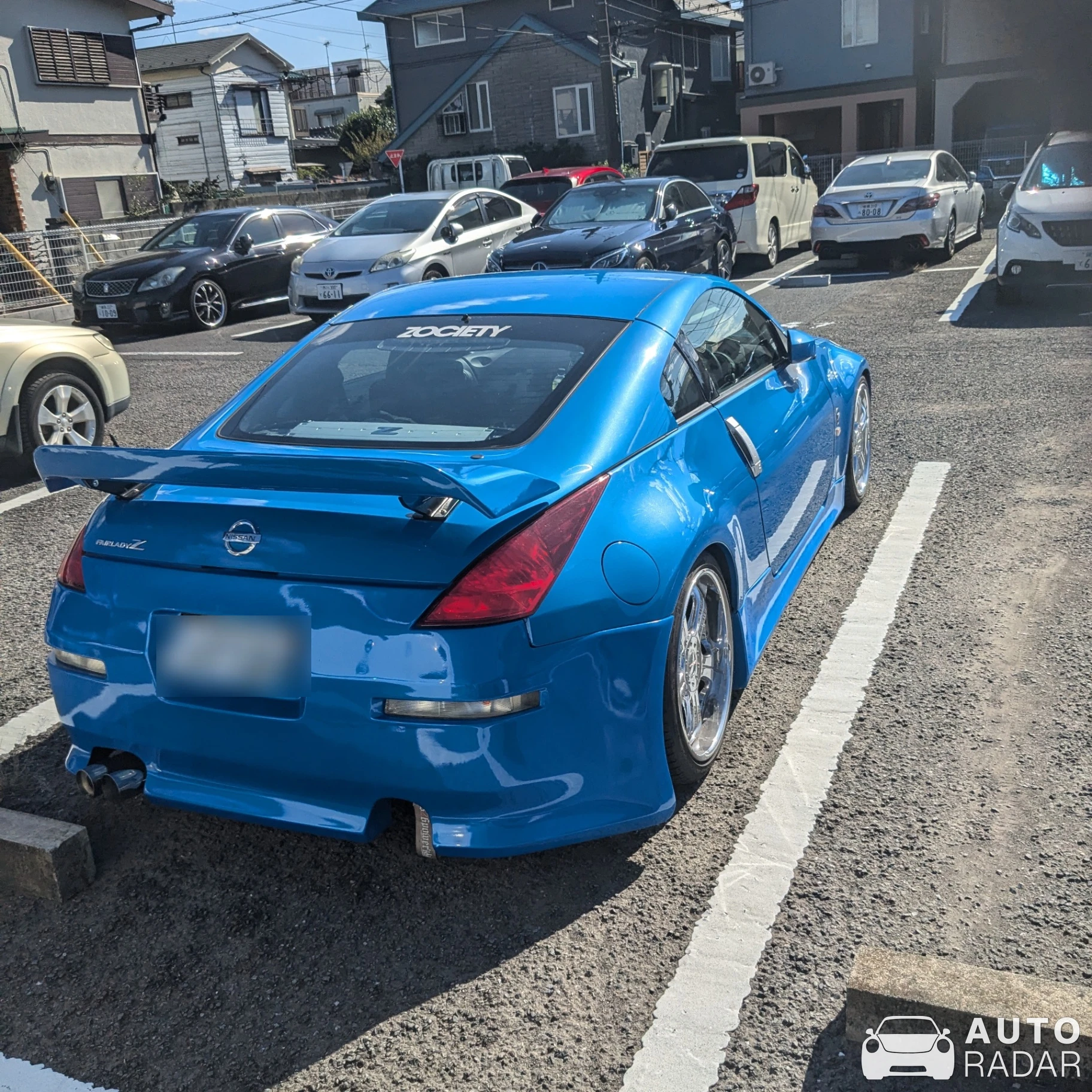 Nissan 350Z spotted in Itabashi City, Japan