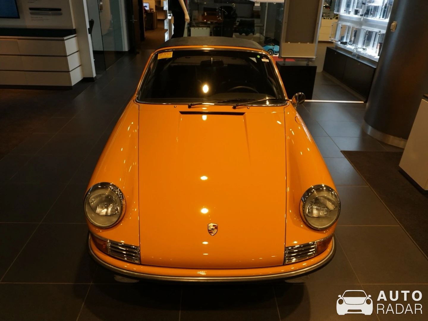 Porsche 911 Targa 2.4 S spotted in New York