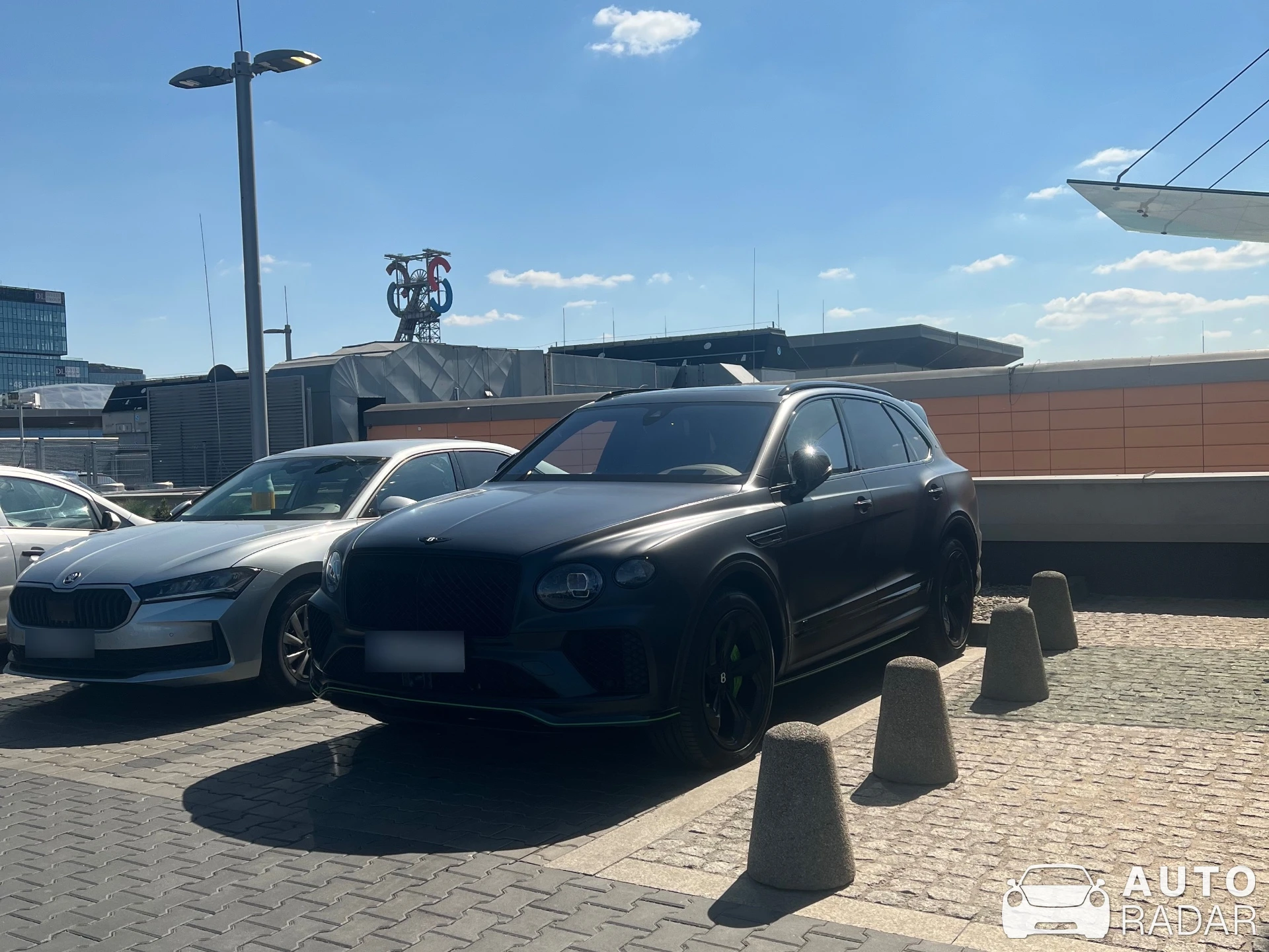 Bentley Bentayga Black Edition spotted in Katowice