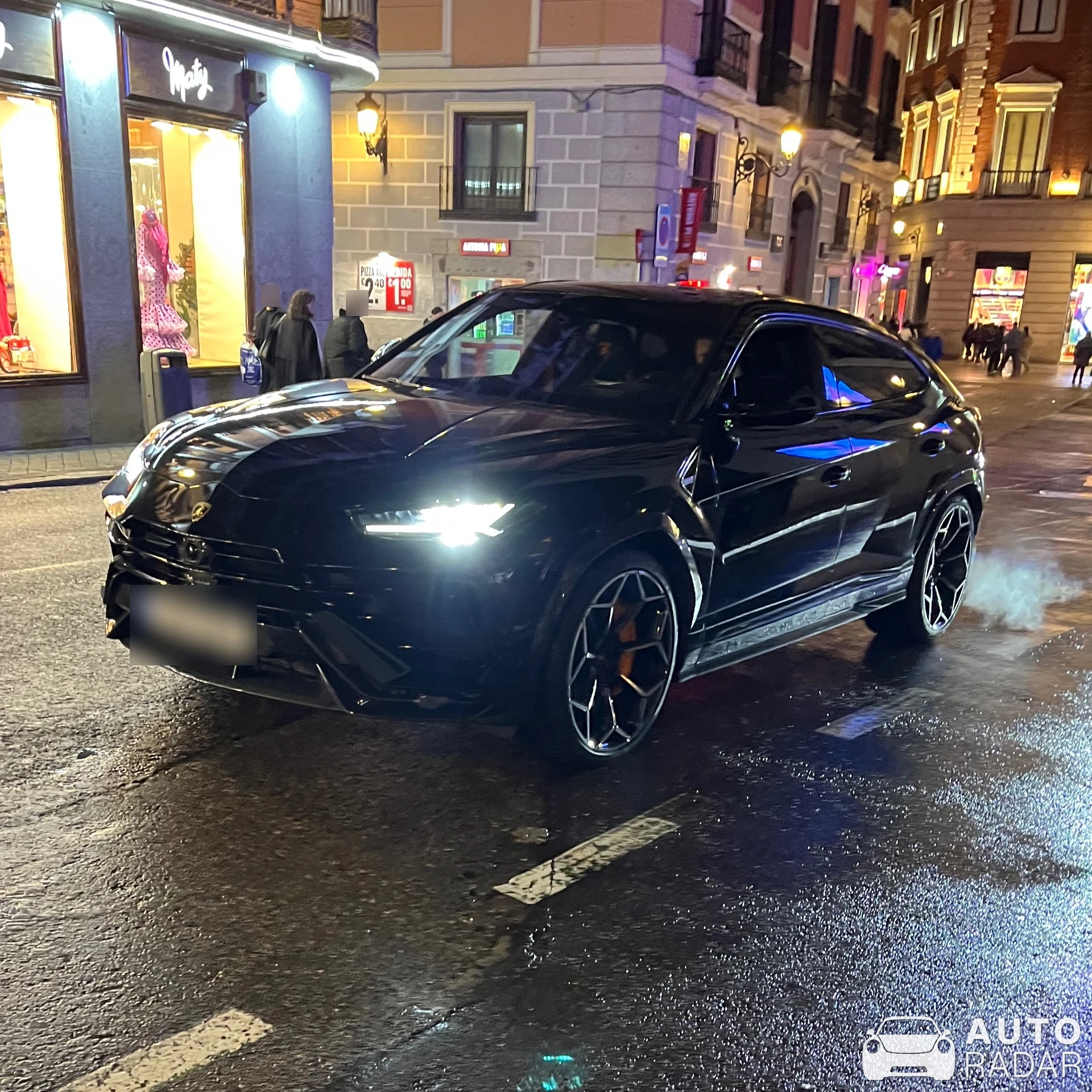 Lamborghini Urus Performante spotted in Madrid, España