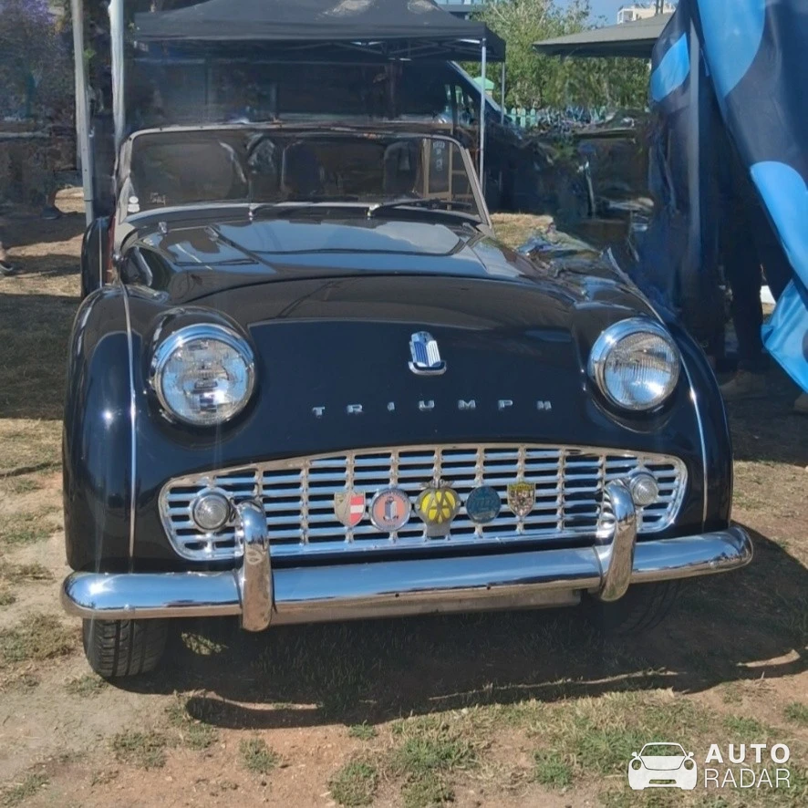 Triumph TR3 spotted in Alimos, Greece